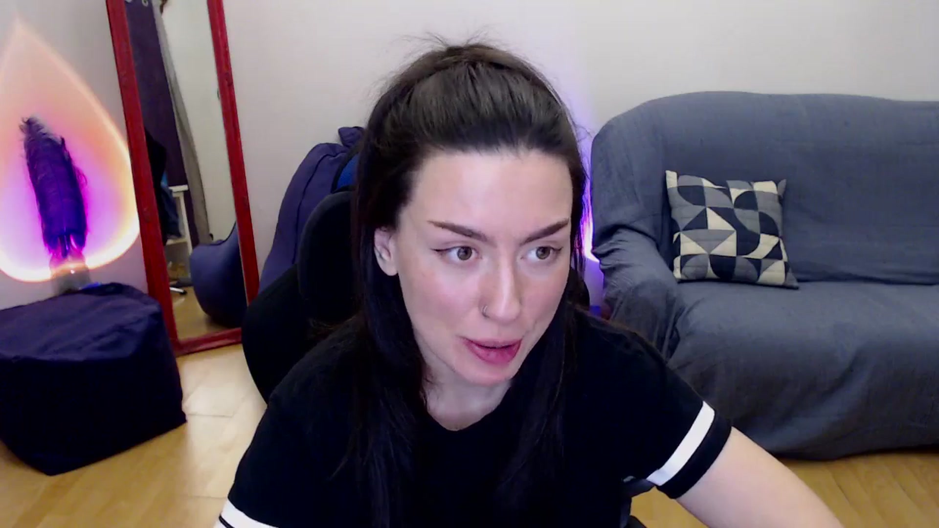 Gallery image thumbnail from Takemecloser's myfreecams stream on, 12/06/2023, 06:57 image 15 of 20