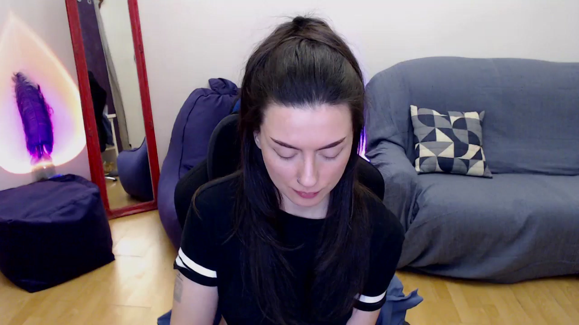 Gallery image thumbnail from Takemecloser's myfreecams stream on, 12/06/2023, 07:15 image 2 of 20