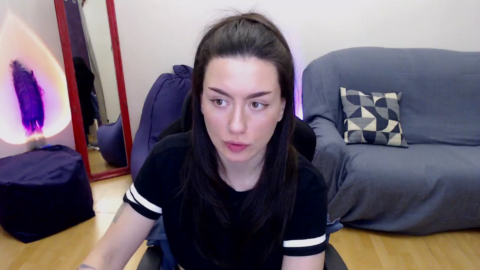 Gallery image thumbnail from Takemecloser's myfreecams stream on, 12/06/2023, 07:15 image 18 of 20