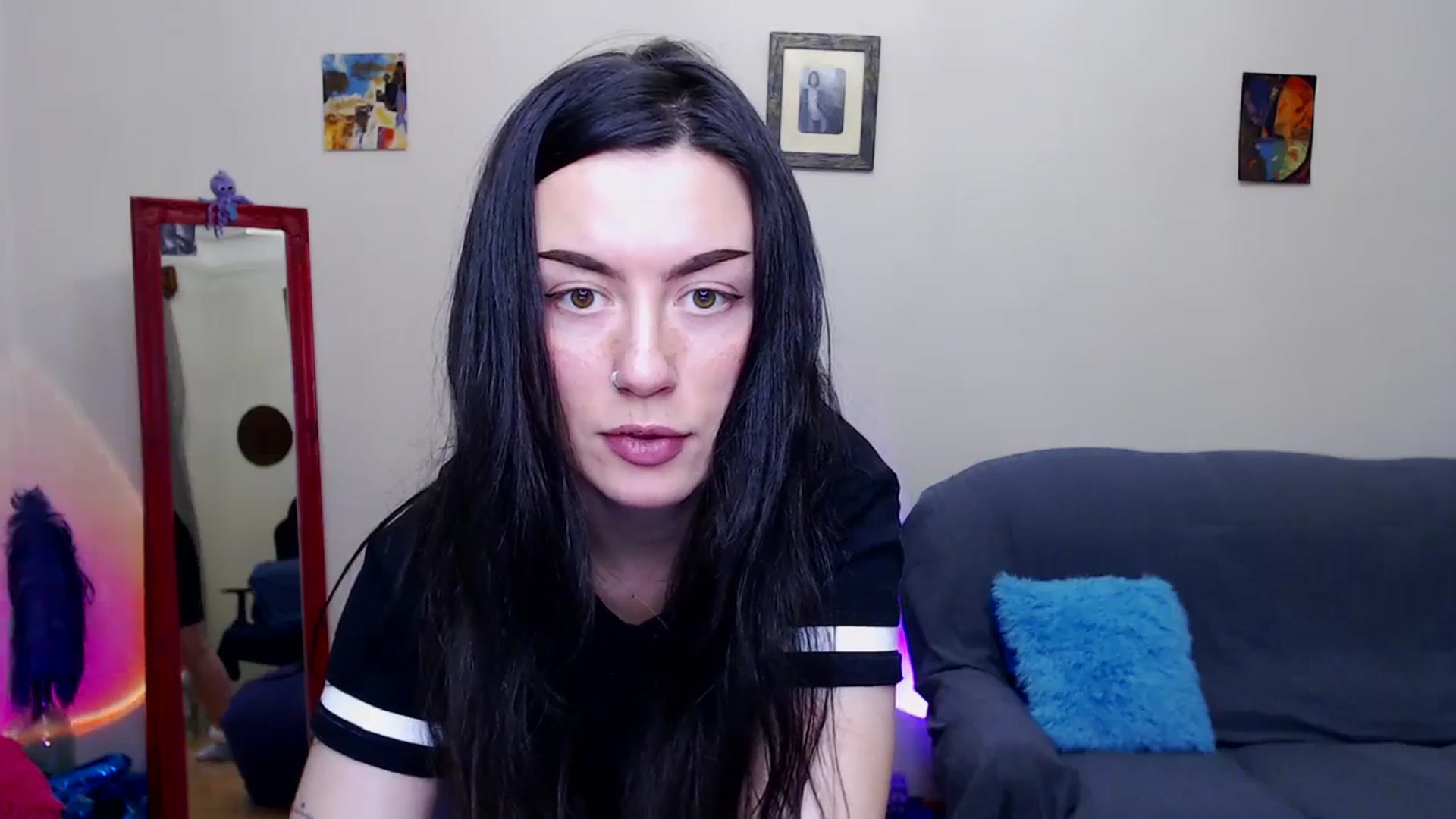 Gallery image thumbnail from Takemecloser's myfreecams stream on, 12/20/2023, 06:49 image 5 of 20