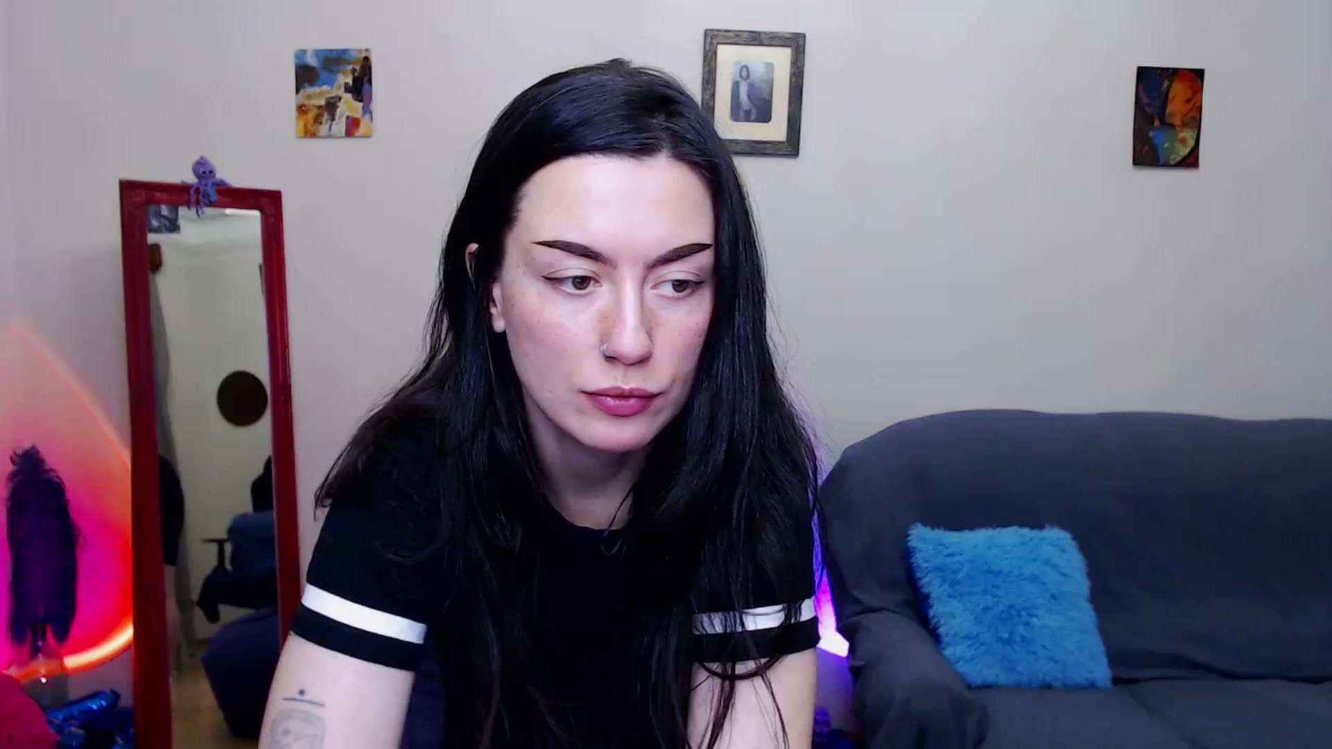 Gallery image thumbnail from Takemecloser's myfreecams stream on, 12/20/2023, 06:49 image 3 of 20