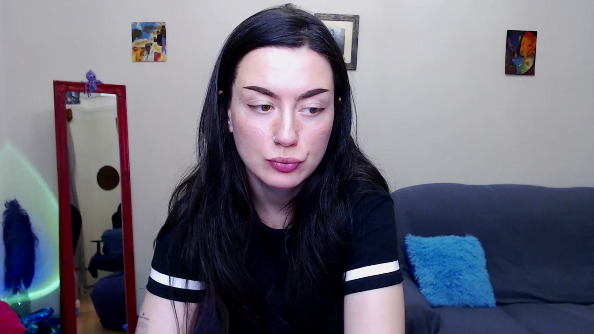 Gallery image thumbnail from Takemecloser's myfreecams stream on, 12/20/2023, 06:49 image 4 of 20