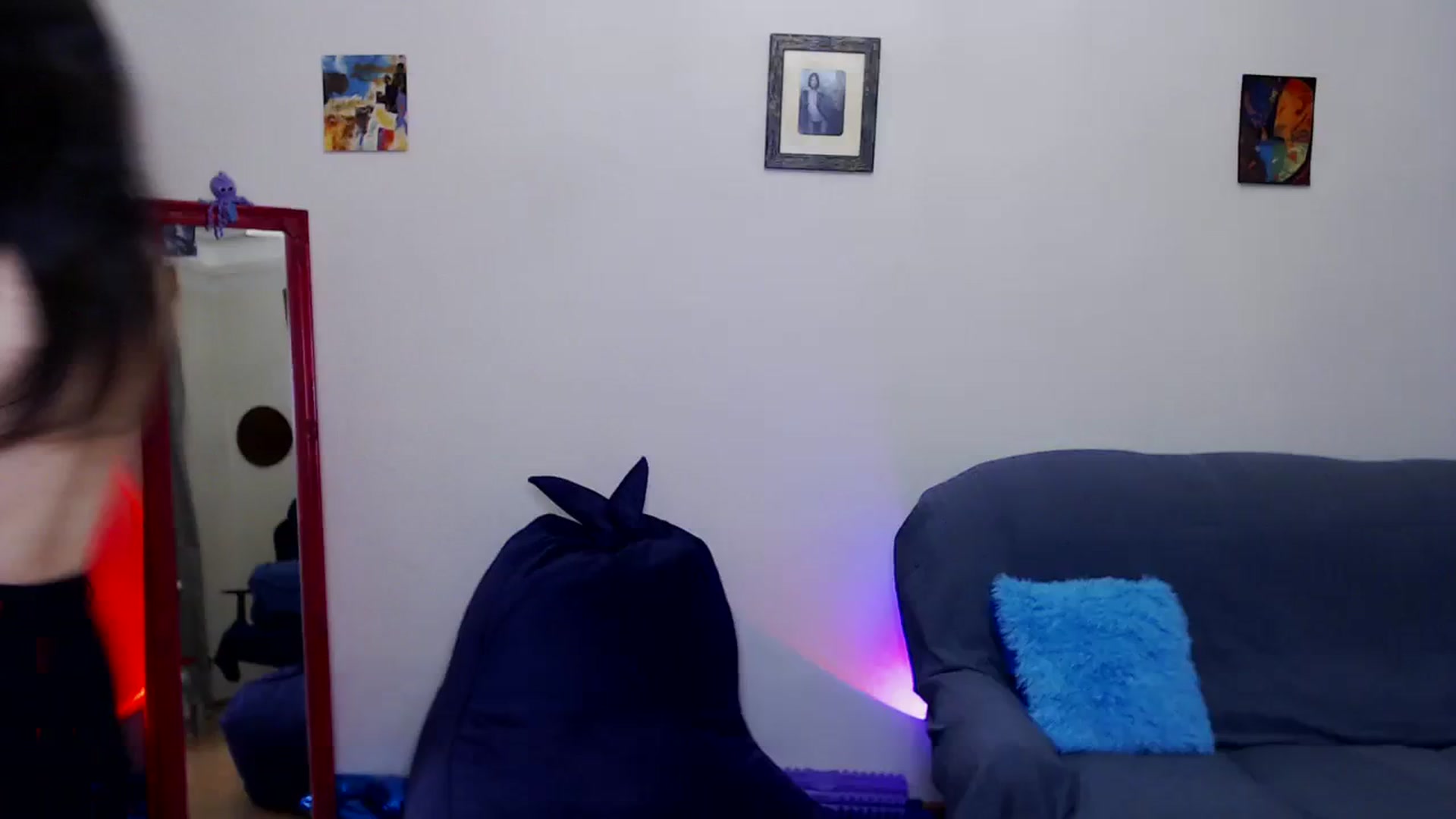 Gallery image thumbnail from Takemecloser's myfreecams stream on, 12/20/2023, 06:49 image 9 of 20