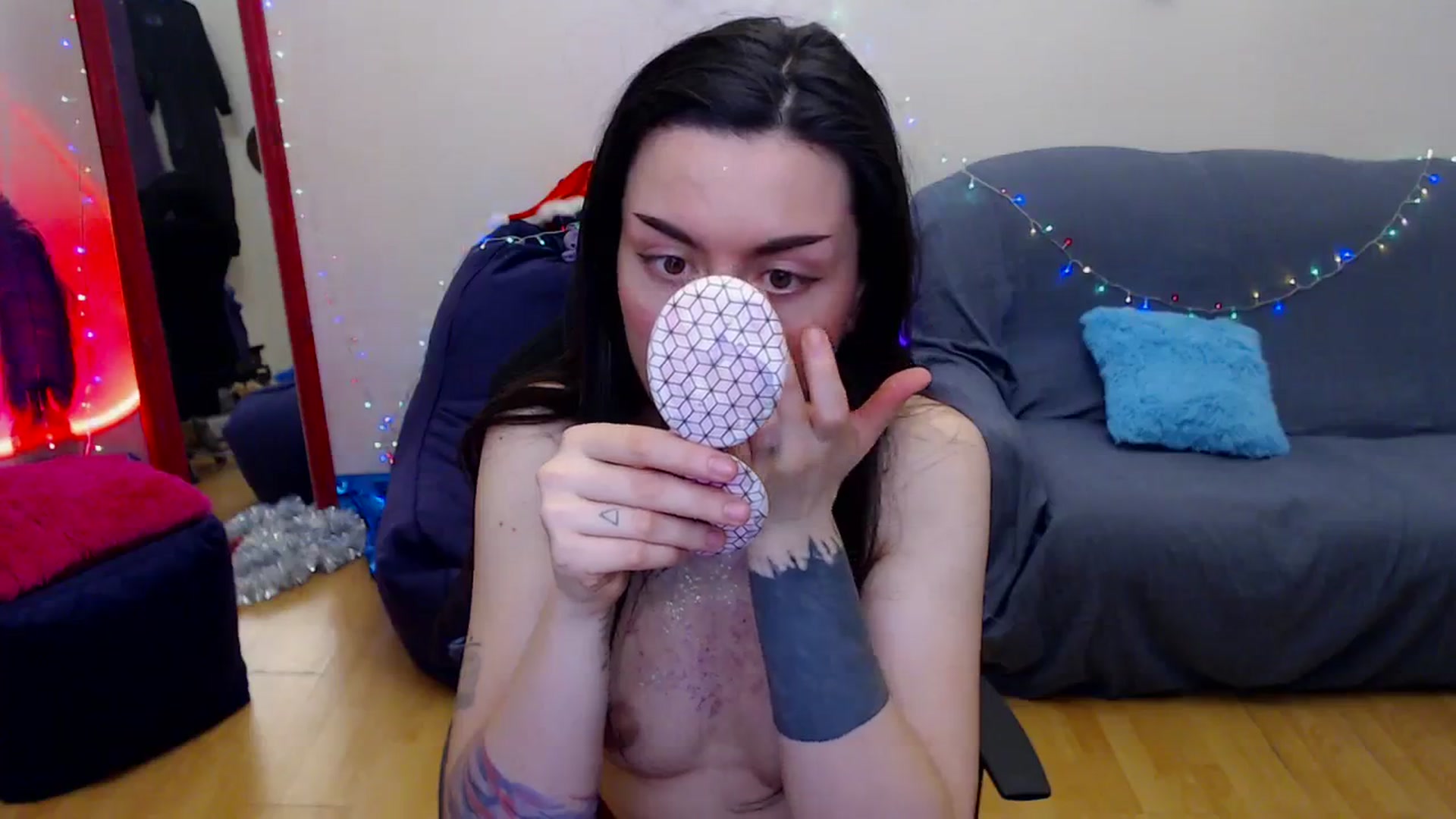 Gallery image thumbnail from Takemecloser's myfreecams stream on, 01/02/2024, 14:52 image 7 of 20