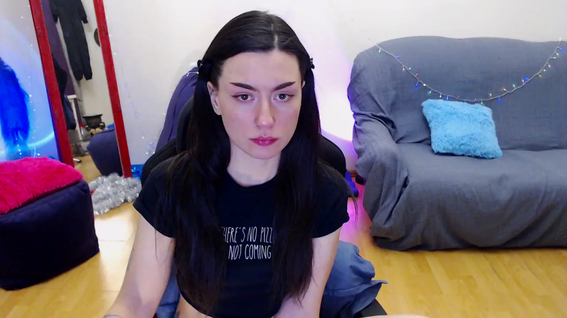 Gallery image thumbnail from Takemecloser's myfreecams stream on, 01/02/2024, 16:40 image 4 of 20
