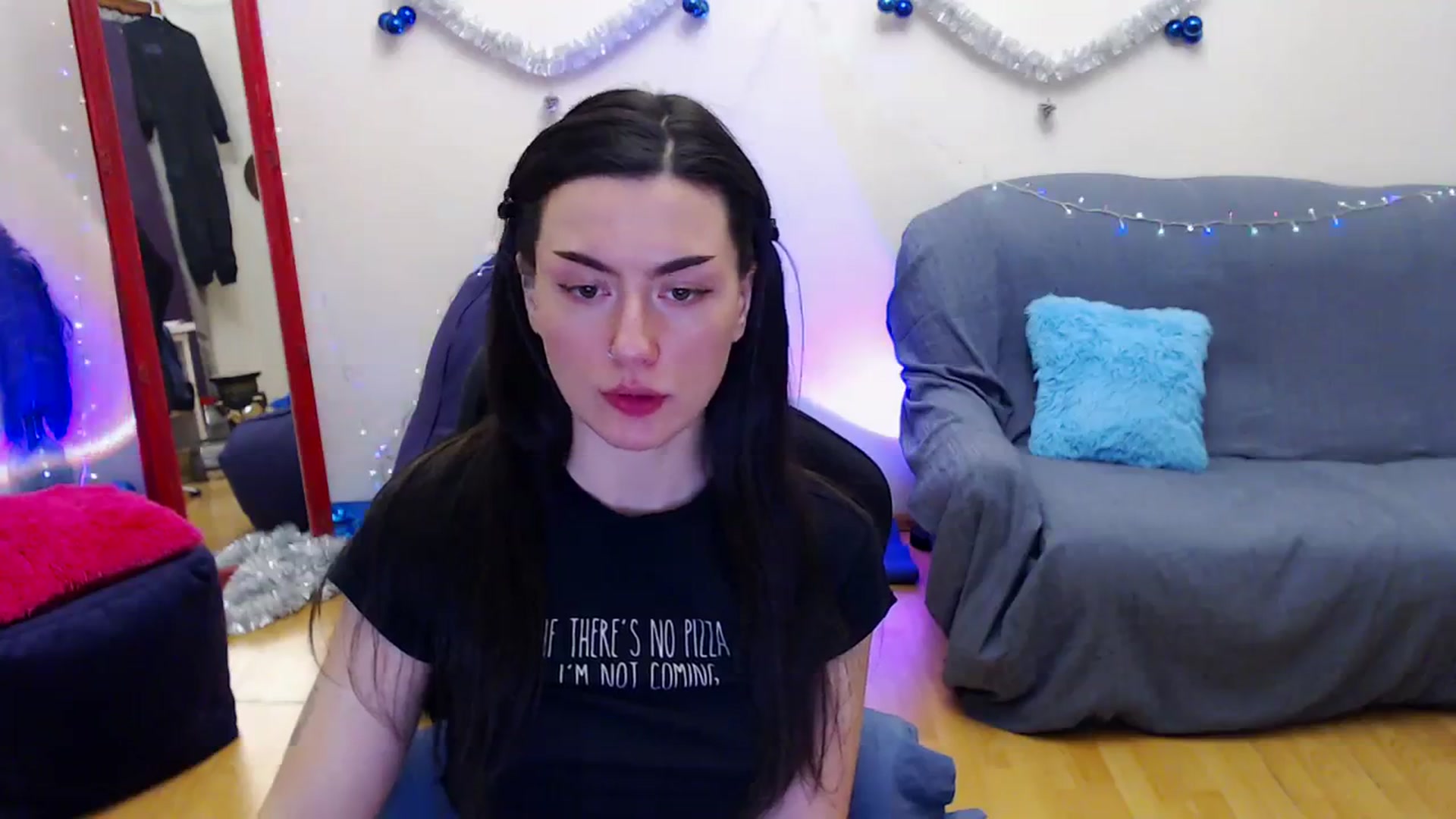Gallery image thumbnail from Takemecloser's myfreecams stream on, 01/02/2024, 17:54 image 8 of 20