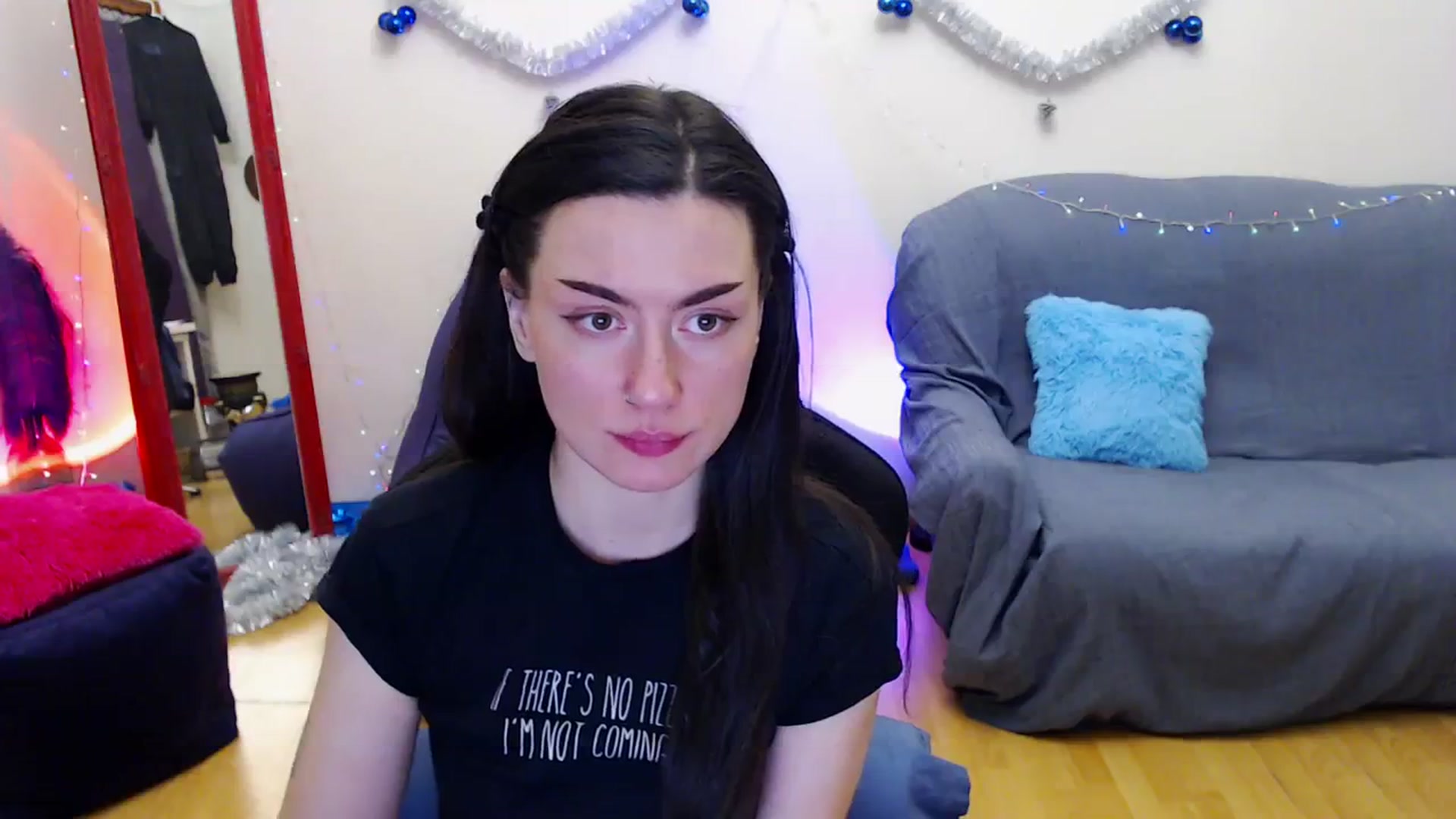 Gallery image thumbnail from Takemecloser's myfreecams stream on, 01/02/2024, 17:54 image 9 of 20