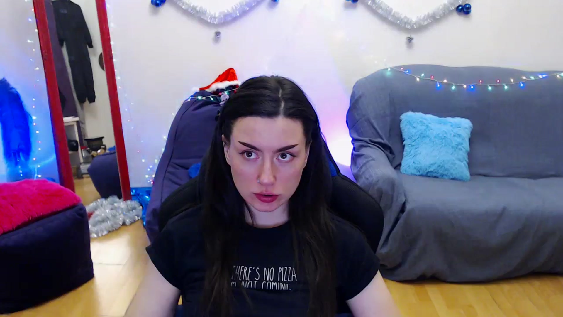 Gallery image thumbnail from Takemecloser's myfreecams stream on, 01/02/2024, 17:54 image 4 of 20