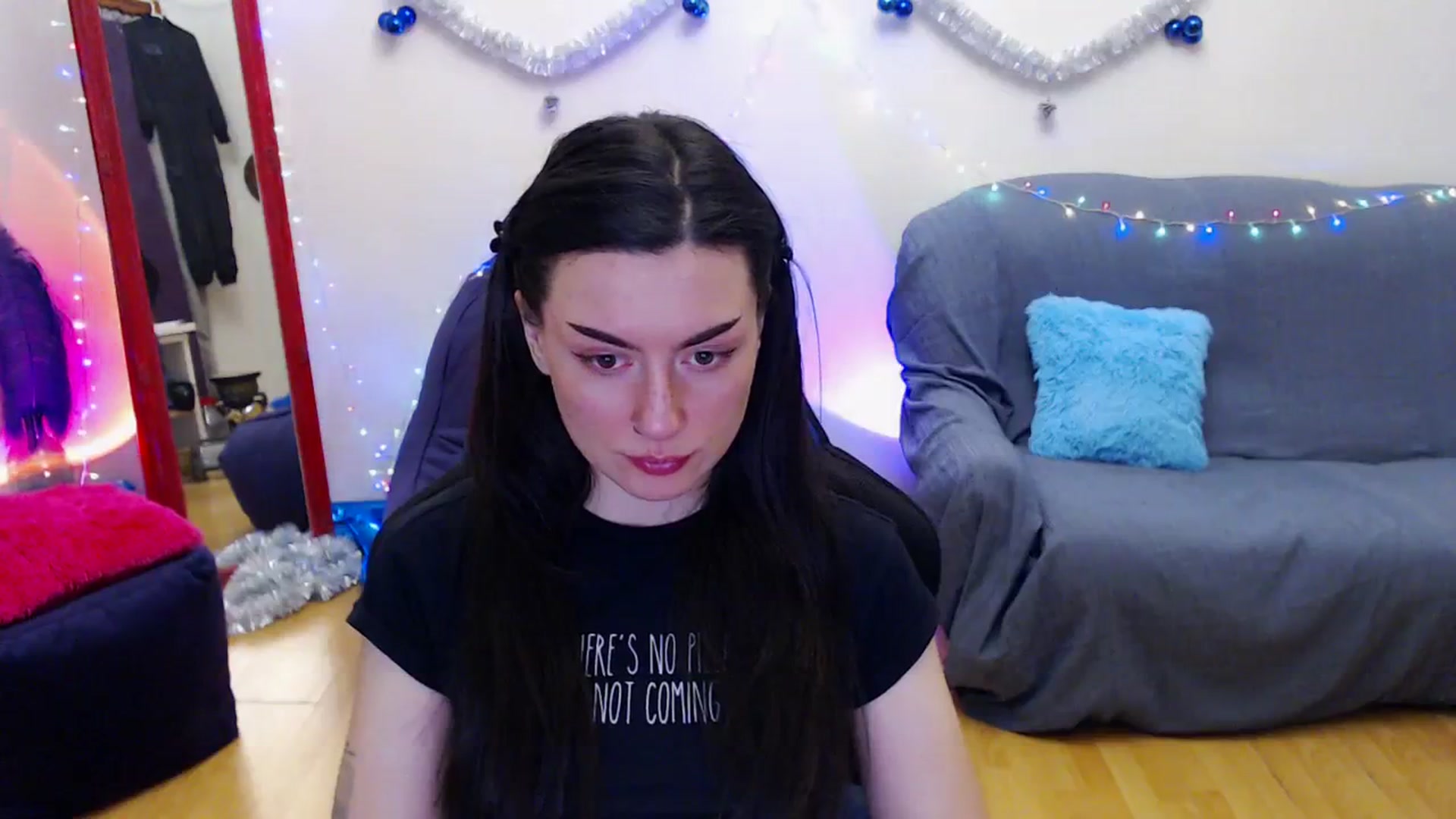 Gallery image thumbnail from Takemecloser's myfreecams stream on, 01/02/2024, 17:54 image 15 of 20