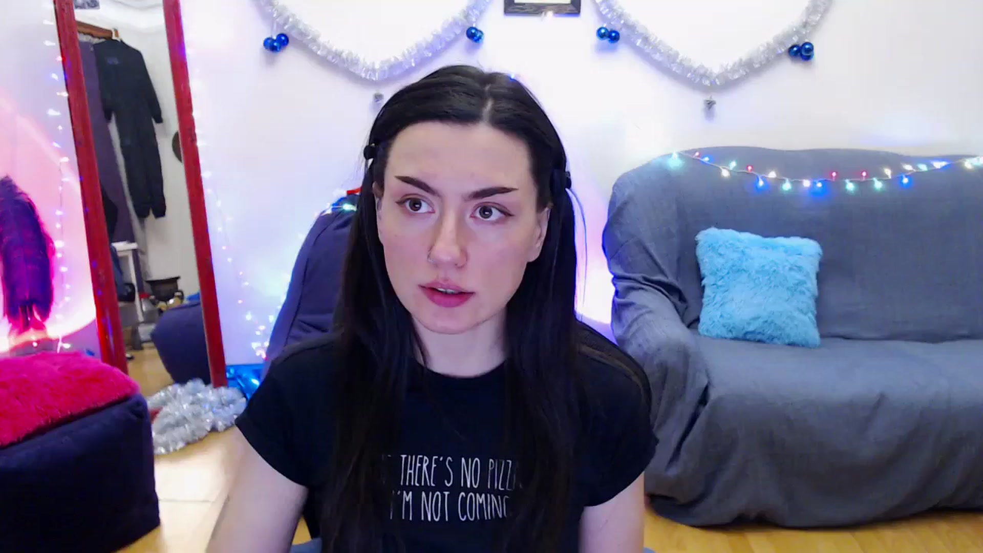 Gallery image thumbnail from Takemecloser's myfreecams stream on, 01/02/2024, 17:54 image 1 of 20