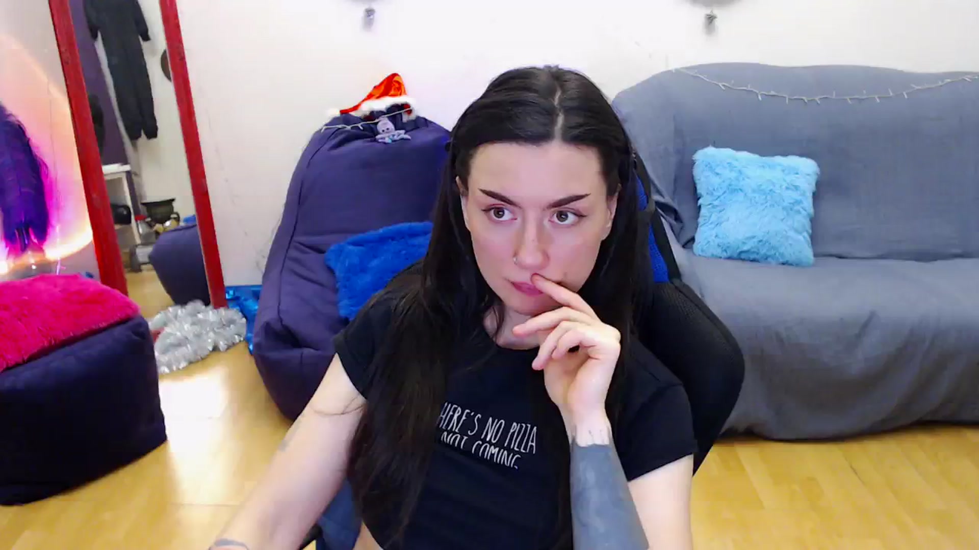 Gallery image thumbnail from Takemecloser's myfreecams stream on, 01/02/2024, 17:54 image 20 of 20