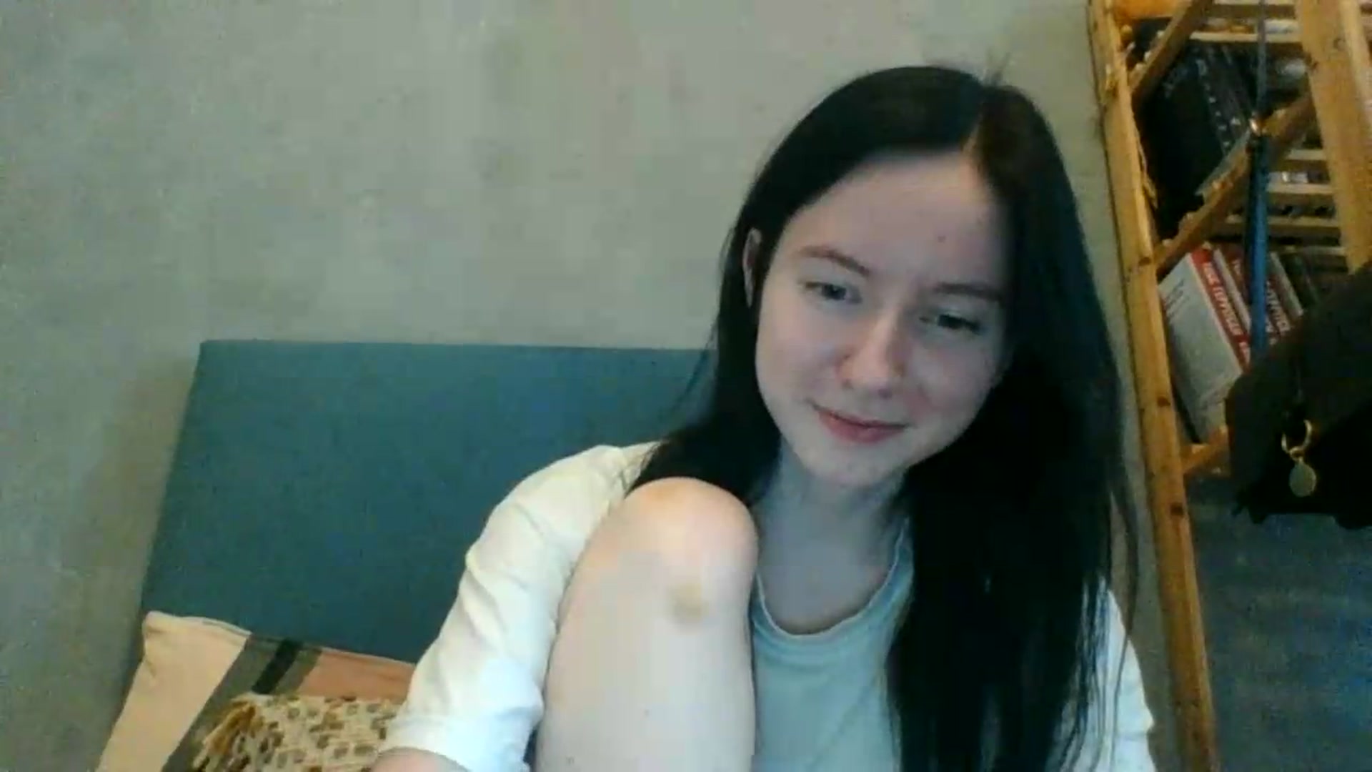 Gallery image thumbnail from TaliaFox's myfreecams stream on, 07/10/2026, 14:51 image 15 of 20