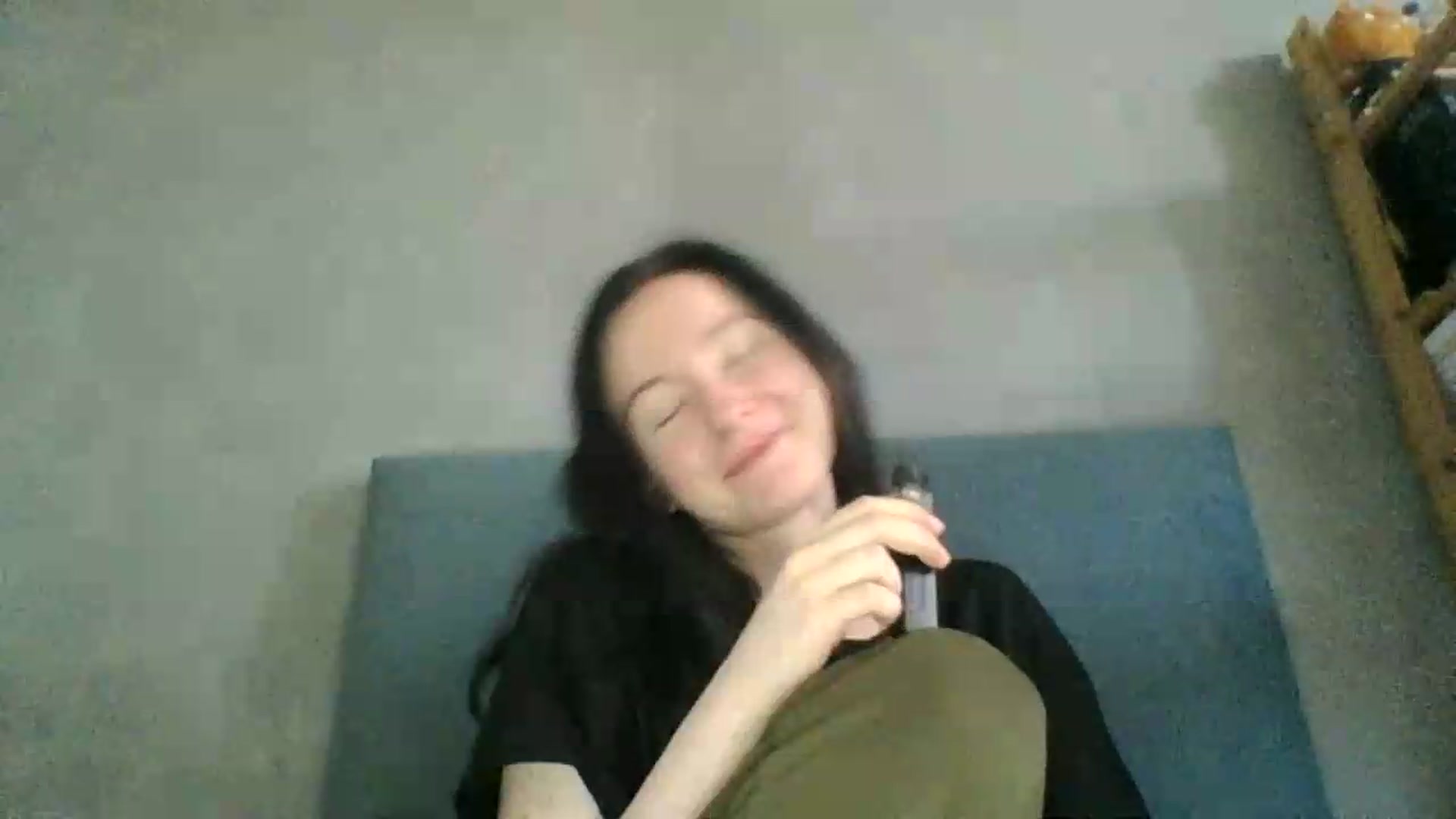 Gallery image thumbnail from TaliaFox's myfreecams stream on, 07/22/2026, 13:38 image 18 of 20
