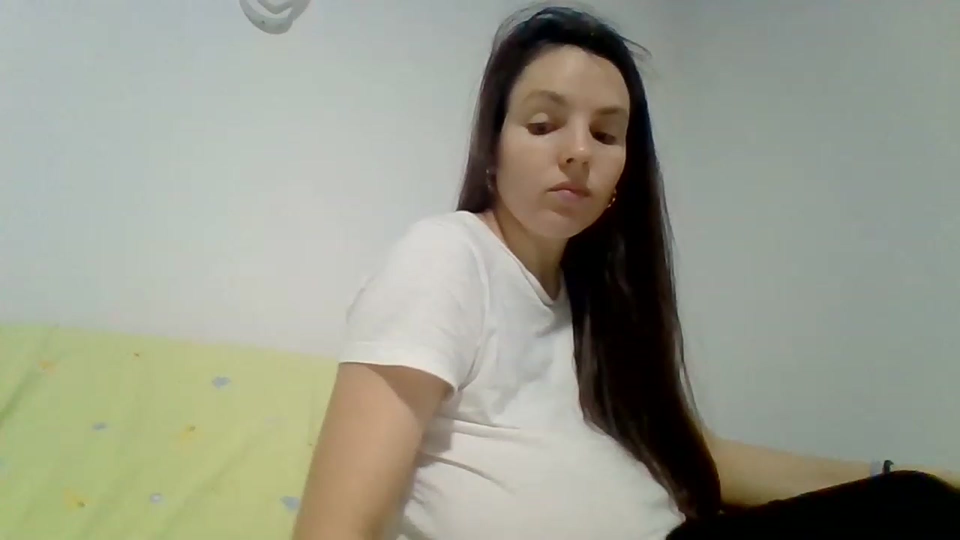 Gallery image thumbnail from Talia_Amanda's myfreecams stream on, 11/17/2022, 02:39 image 17 of 20