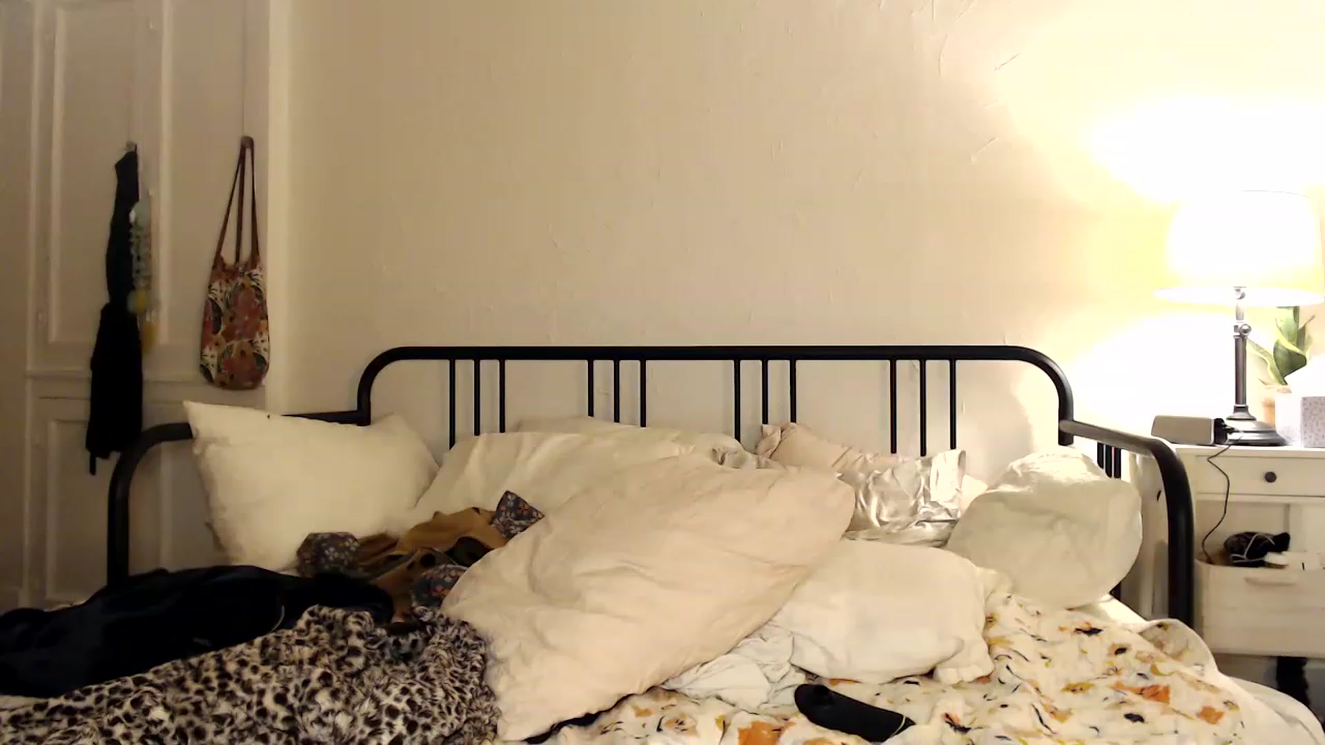 Gallery image thumbnail from Tallulahfox's myfreecams stream on, 12/02/2022, 07:03 image 5 of 20