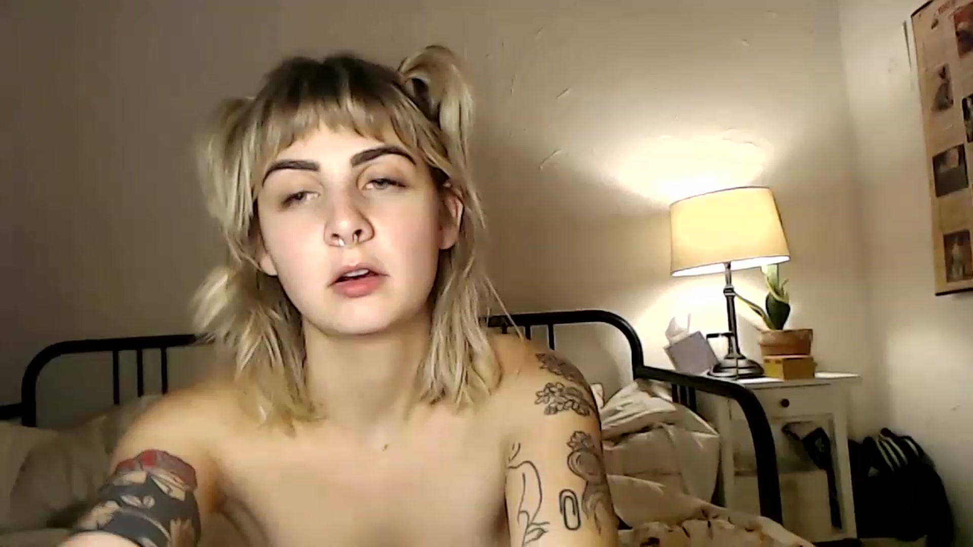 Gallery image thumbnail from Tallulahfox's myfreecams stream on, 12/11/2022, 07:17 image 7 of 20