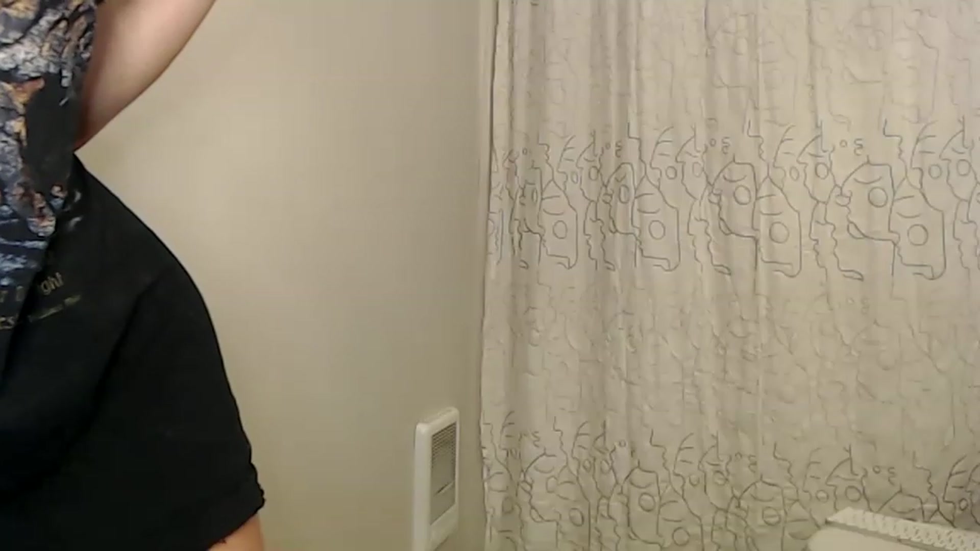 Gallery image thumbnail from Tallulahfox's myfreecams stream on, 02/17/2023, 05:28 image 15 of 20