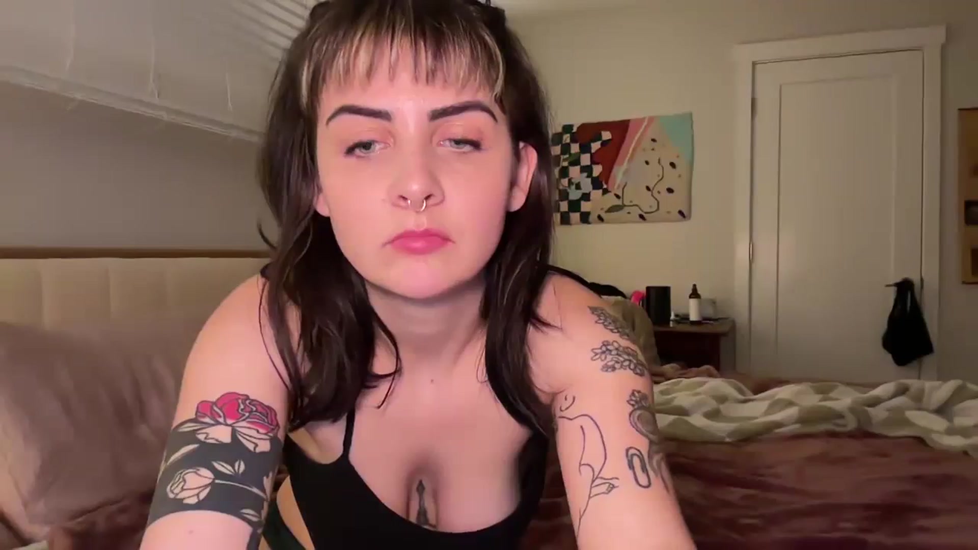 Gallery image thumbnail from Tallulahfox's myfreecams stream on, 02/18/2024, 02:00 image 4 of 20