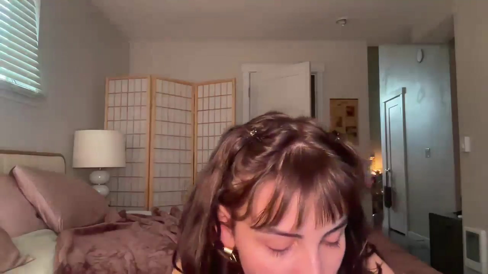 Gallery image thumbnail from Tallulahfox's myfreecams stream on, 04/14/2024, 01:52 image 6 of 20