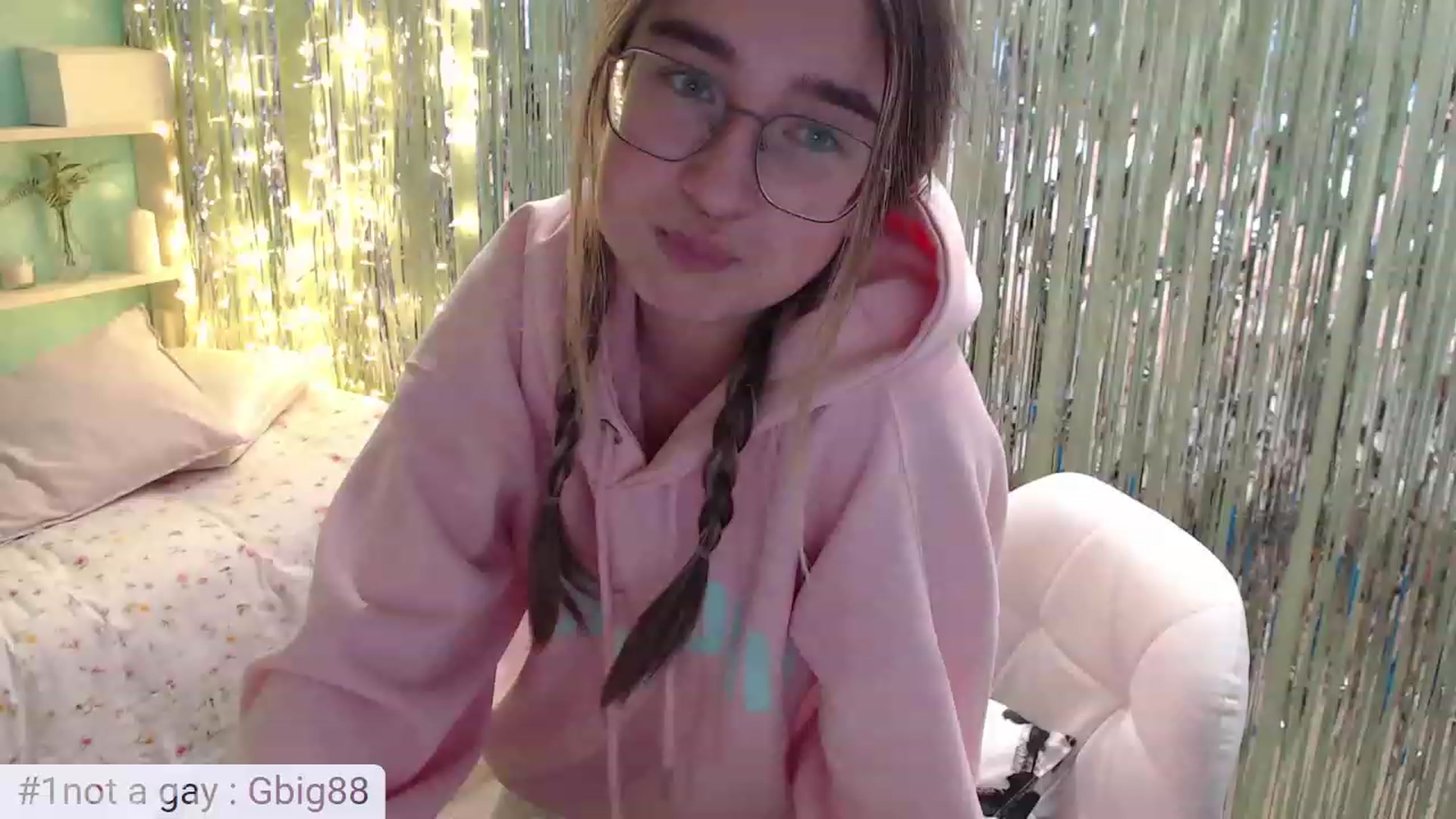 Gallery image thumbnail from Tama_gotchi's myfreecams stream on, 12/09/2022, 10:12 image 10 of 20
