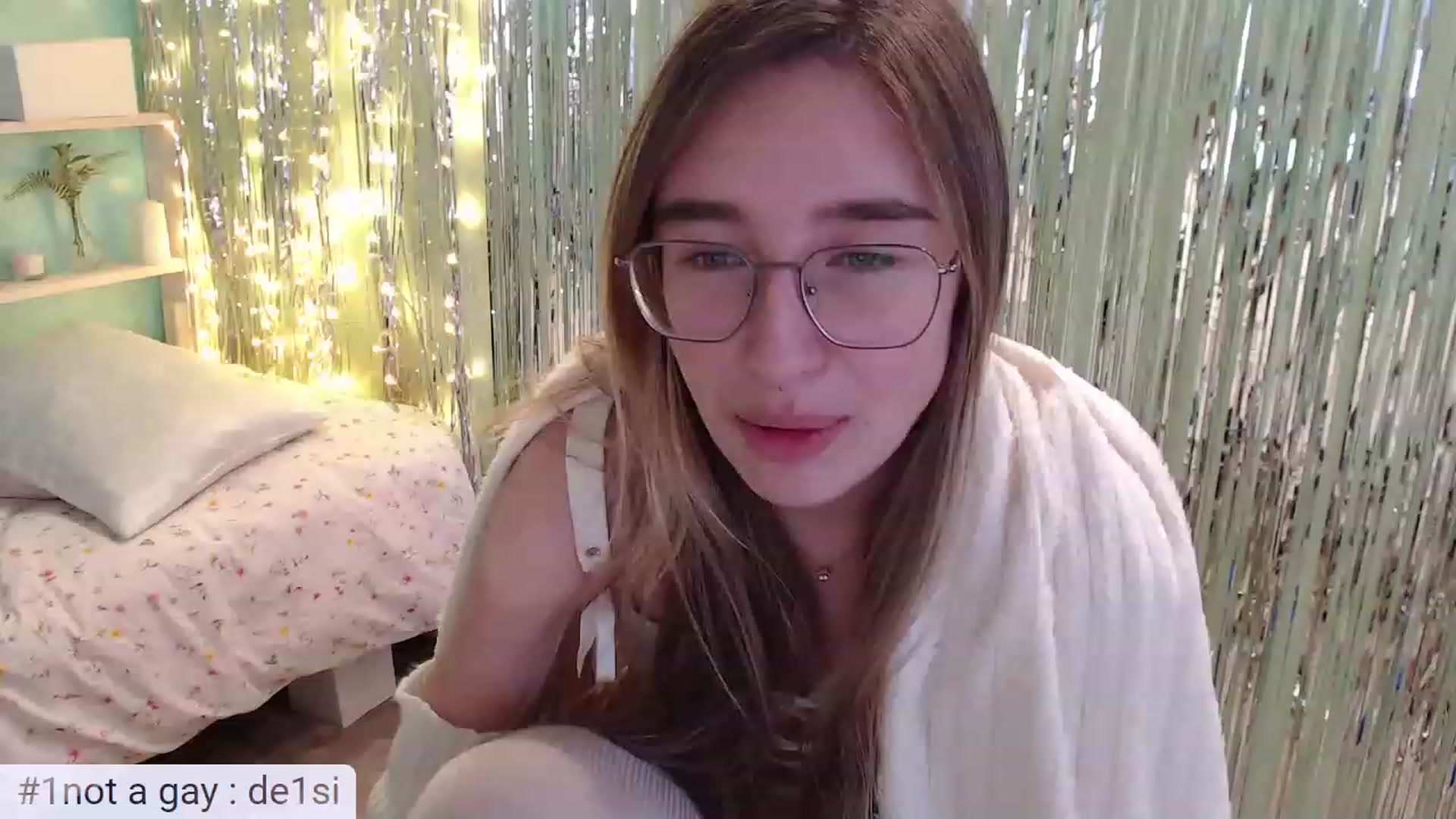 Gallery image thumbnail from Tama_gotchi's myfreecams stream on, 12/12/2022, 07:40 image 13 of 20
