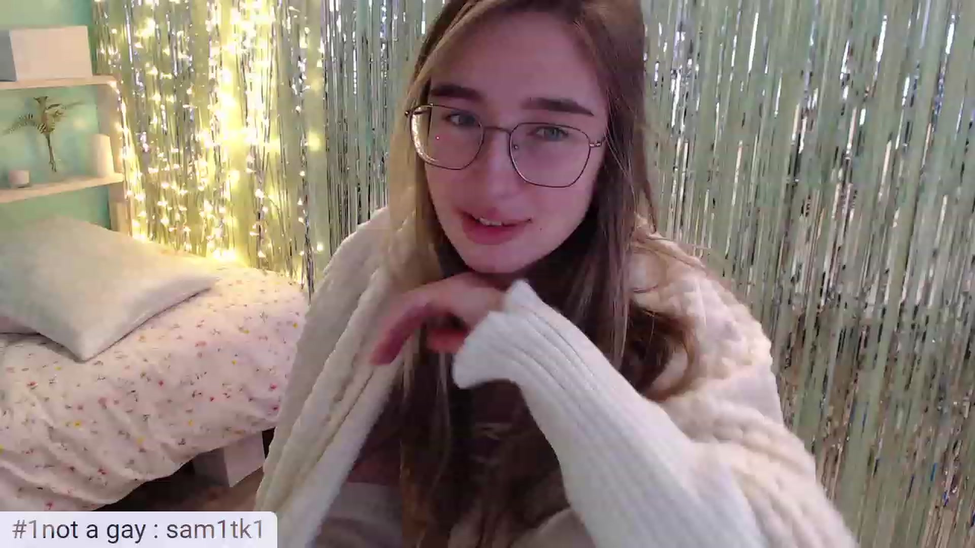 Gallery image thumbnail from Tama_gotchi's myfreecams stream on, 12/12/2022, 07:40 image 1 of 20
