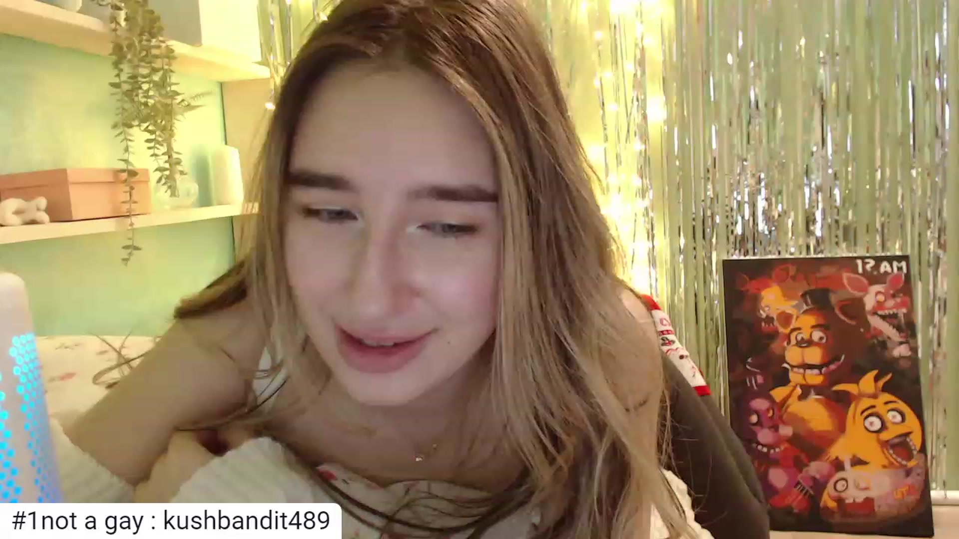 Gallery image thumbnail from Tama_gotchi's myfreecams stream on, 12/21/2022, 09:15 image 18 of 20
