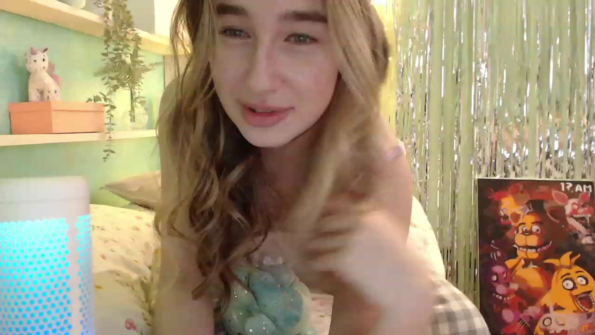 Gallery image thumbnail from Tama_gotchi's myfreecams stream on, 12/23/2022, 08:47 image 2 of 20