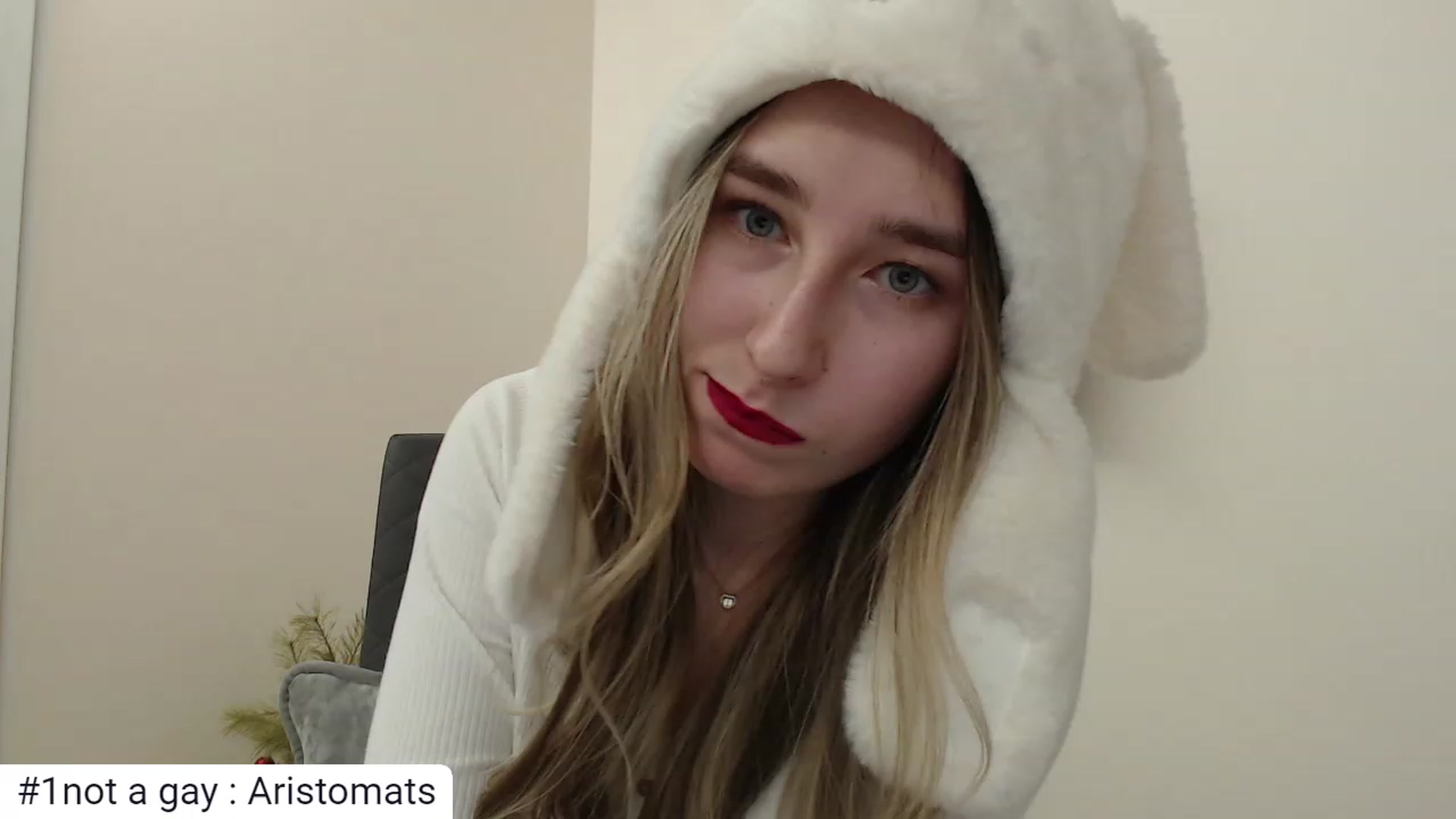 Gallery image thumbnail from Tama_gotchi's myfreecams stream on, 12/27/2022, 13:16 image 4 of 20