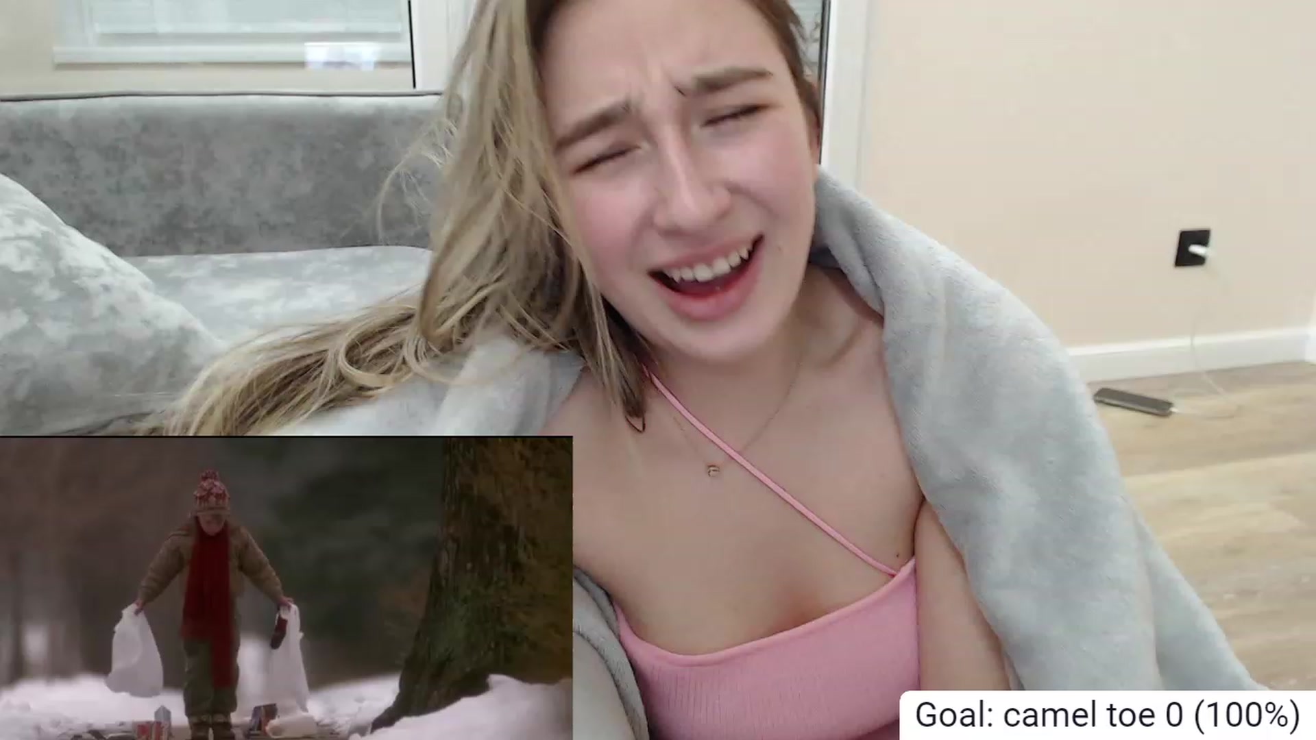 Gallery image thumbnail from Tama_gotchi's myfreecams stream on, 12/31/2022, 16:34 image 15 of 20