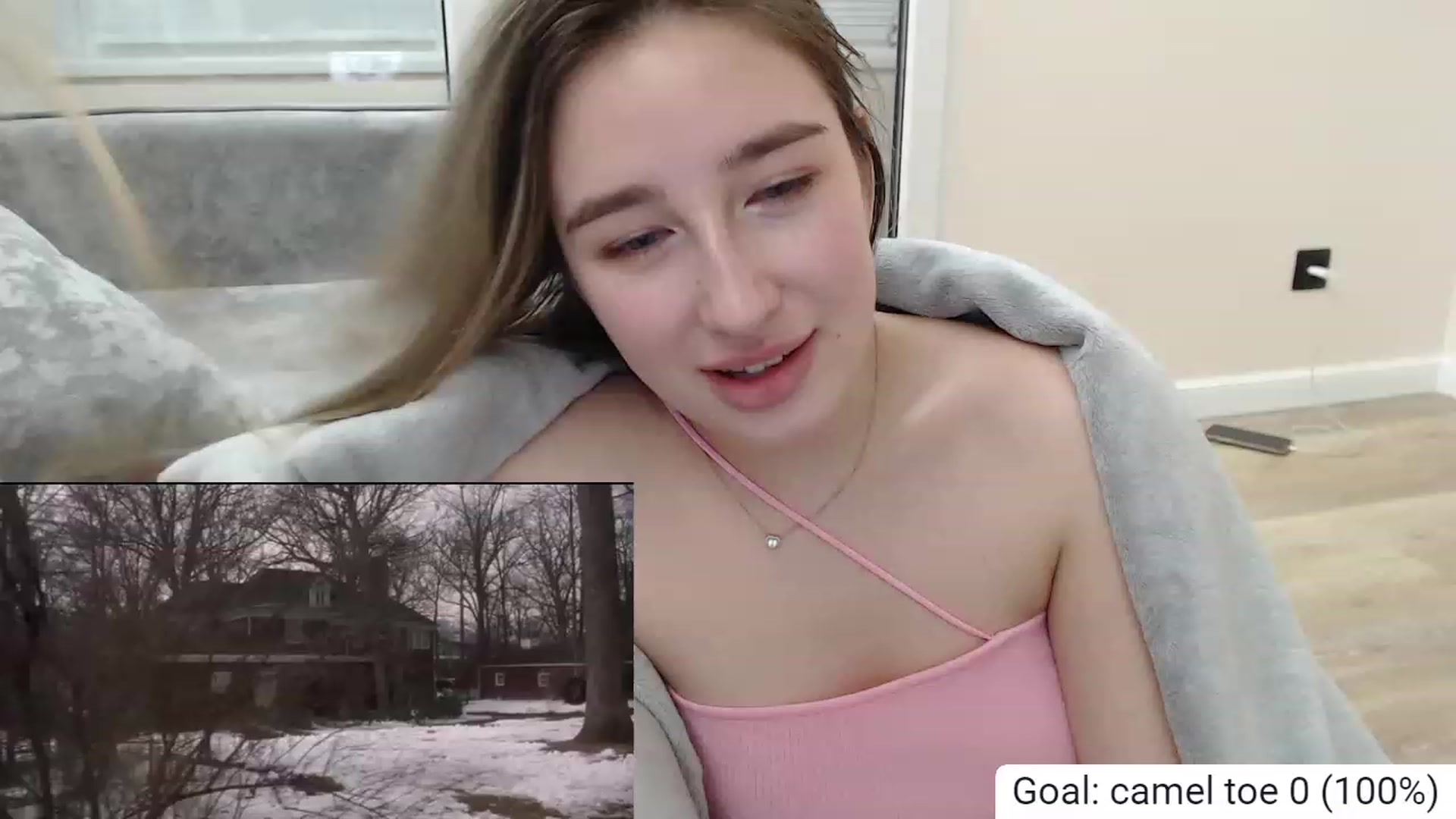 Gallery image thumbnail from Tama_gotchi's myfreecams stream on, 12/31/2022, 16:34 image 16 of 20
