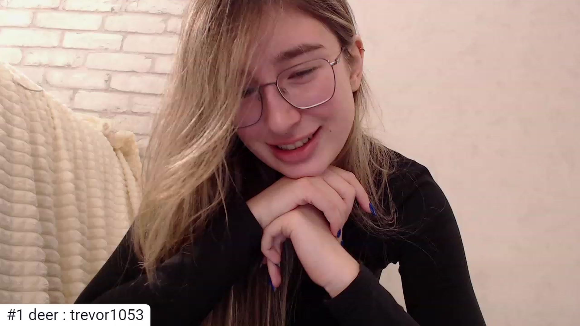 Gallery image thumbnail from Tama_gotchi's myfreecams stream on, 01/17/2023, 15:12 image 16 of 20