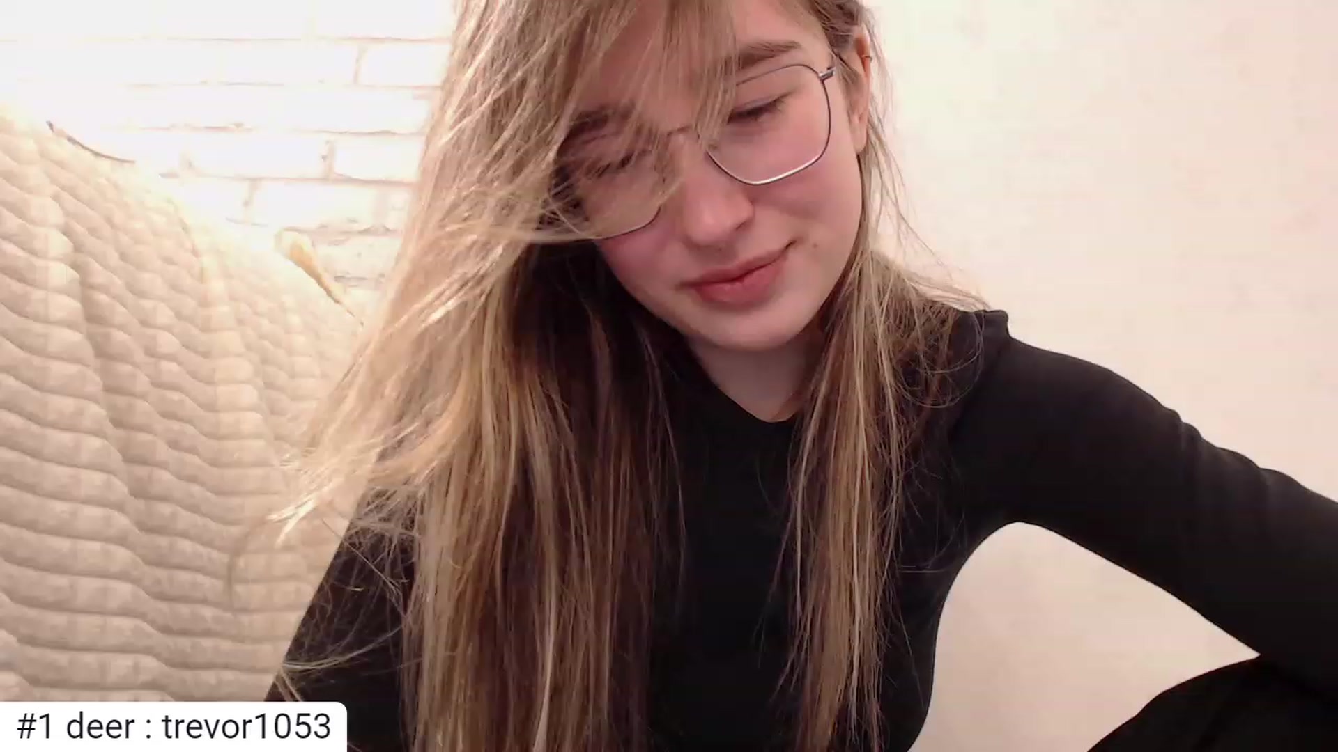 Gallery image thumbnail from Tama_gotchi's myfreecams stream on, 01/17/2023, 15:12 image 6 of 20