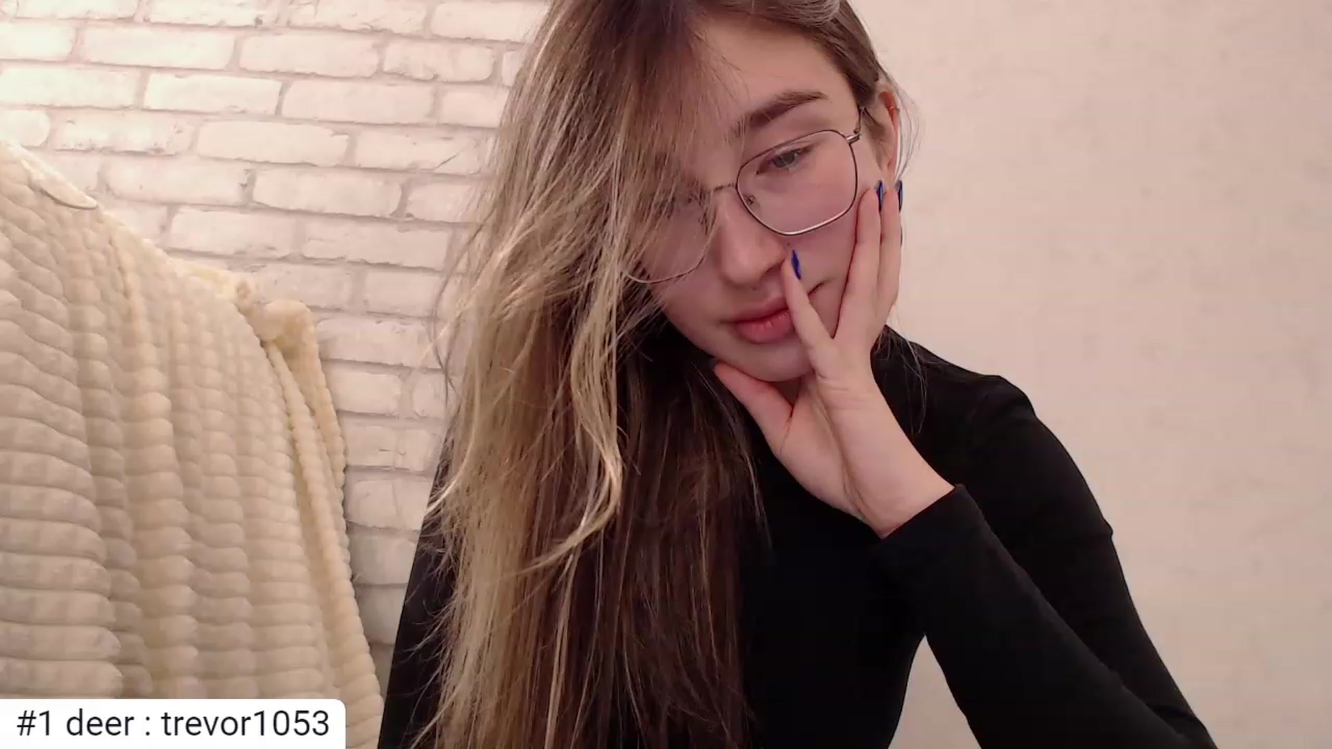 Gallery image thumbnail from Tama_gotchi's myfreecams stream on, 01/17/2023, 15:12 image 15 of 20