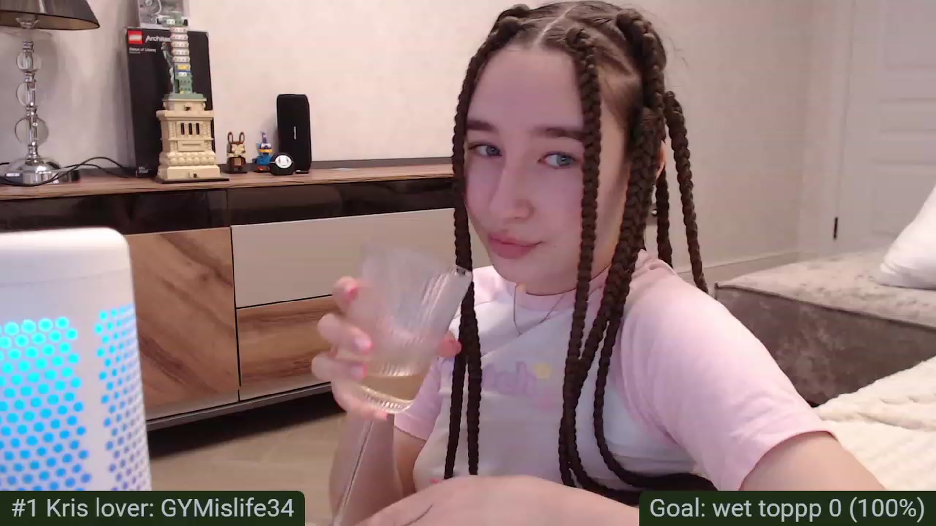 Gallery image thumbnail from Tama_gotchi's myfreecams stream on, 03/08/2023, 09:22 image 9 of 20