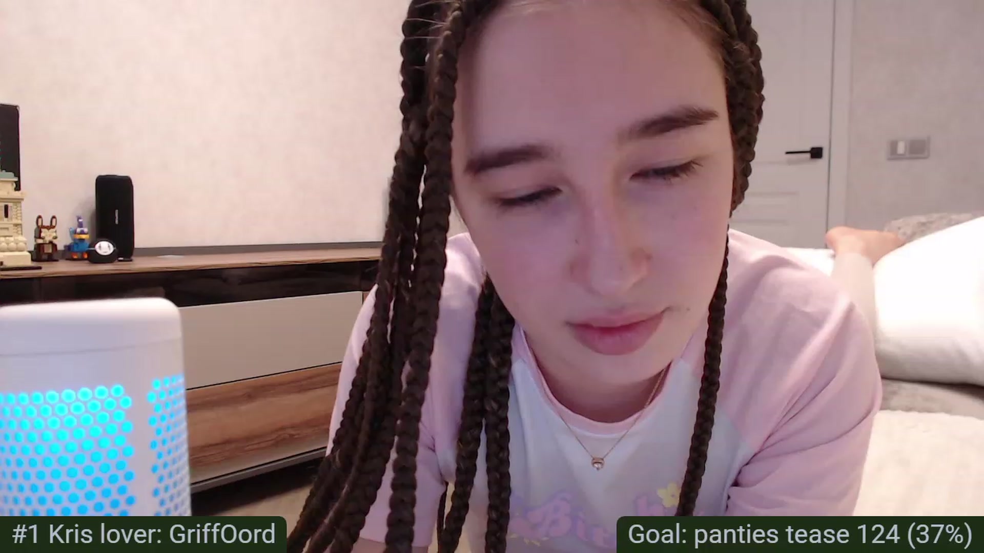 Gallery image thumbnail from Tama_gotchi's myfreecams stream on, 03/08/2023, 09:22 image 18 of 20