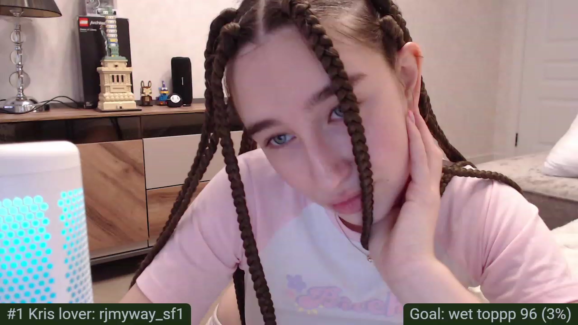 Gallery image thumbnail from Tama_gotchi's myfreecams stream on, 03/08/2023, 09:22 image 7 of 20