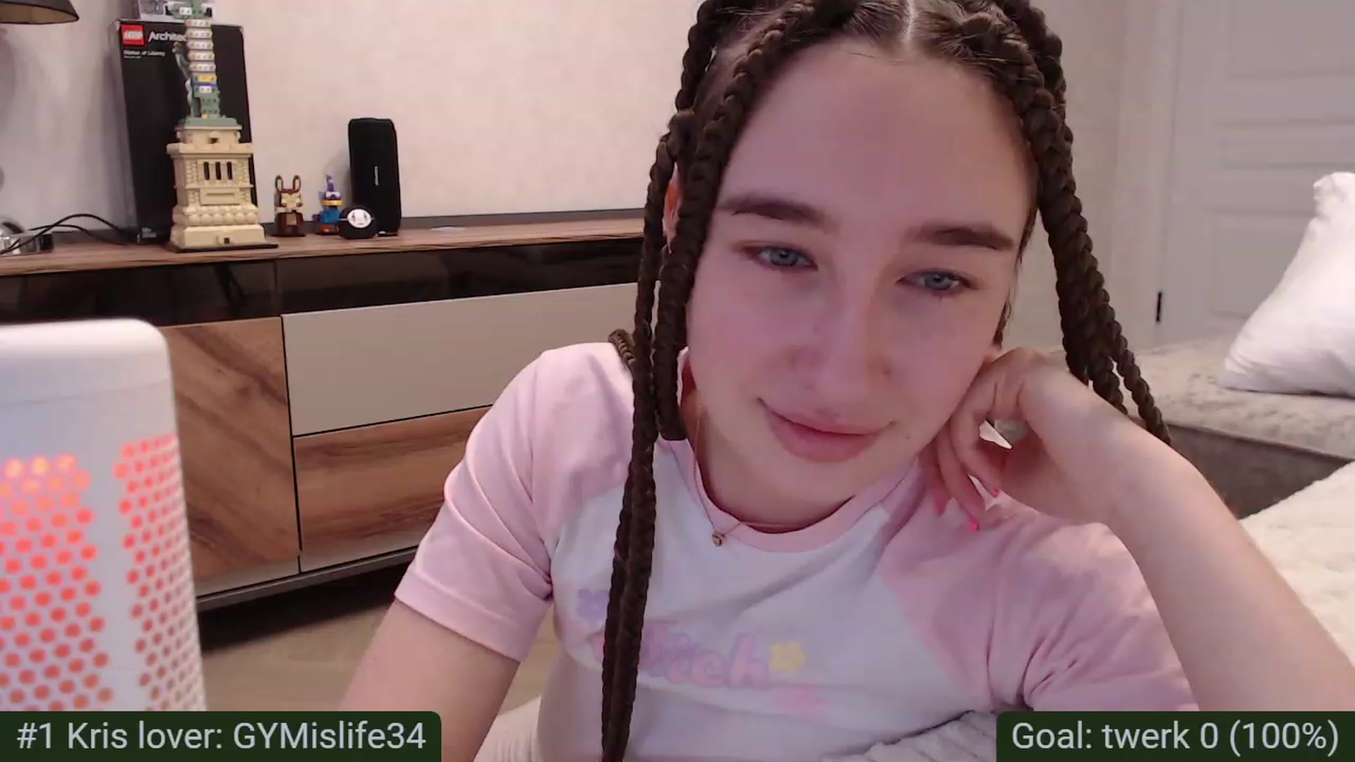 Gallery image thumbnail from Tama_gotchi's myfreecams stream on, 03/08/2023, 09:22 image 1 of 20