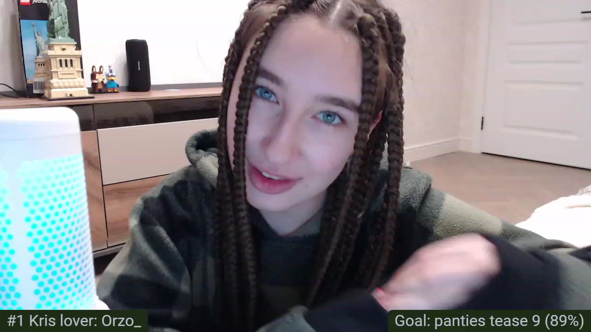Gallery image thumbnail from Tama_gotchi's myfreecams stream on, 03/09/2023, 12:56 image 10 of 20