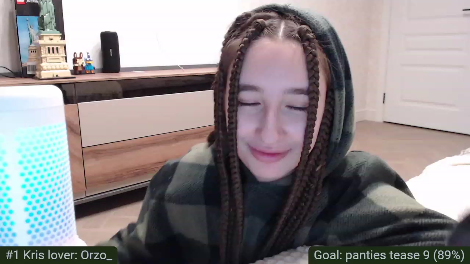 Gallery image thumbnail from Tama_gotchi's myfreecams stream on, 03/09/2023, 12:56 image 9 of 20