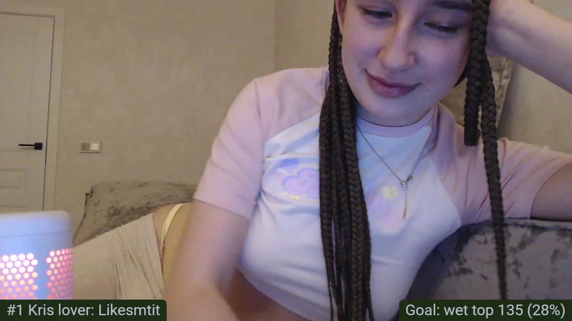 Gallery image thumbnail from Tama_gotchi's myfreecams stream on, 03/10/2023, 19:26 image 15 of 20