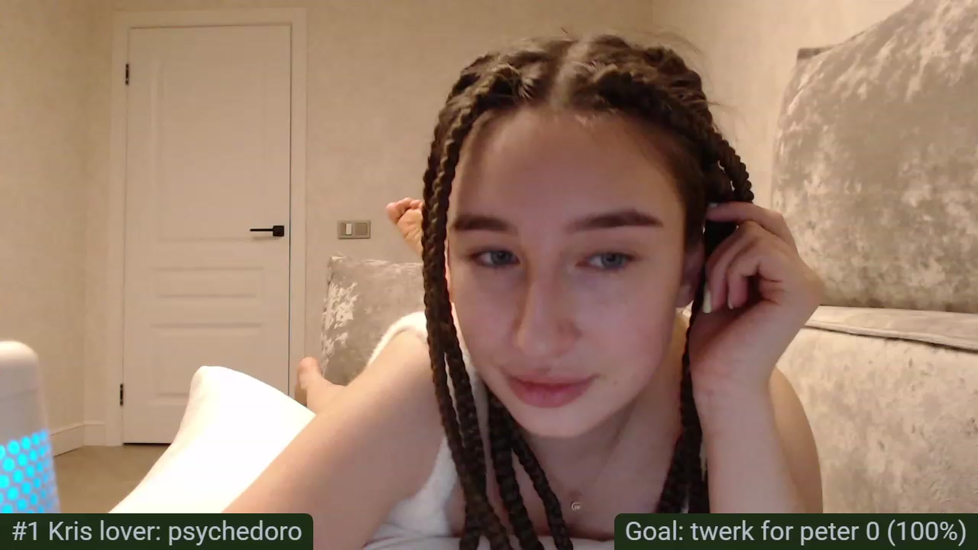 Gallery image thumbnail from Tama_gotchi's myfreecams stream on, 03/12/2023, 15:17 image 19 of 20