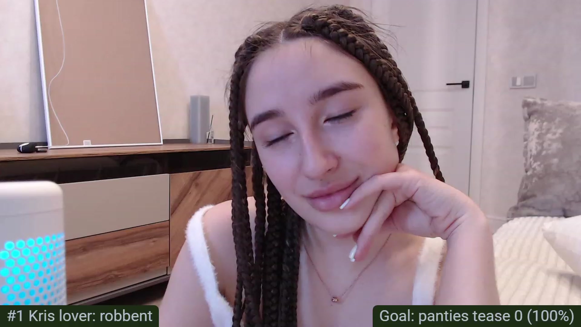 Gallery image thumbnail from Tama_gotchi's myfreecams stream on, 03/14/2023, 07:19 image 18 of 20