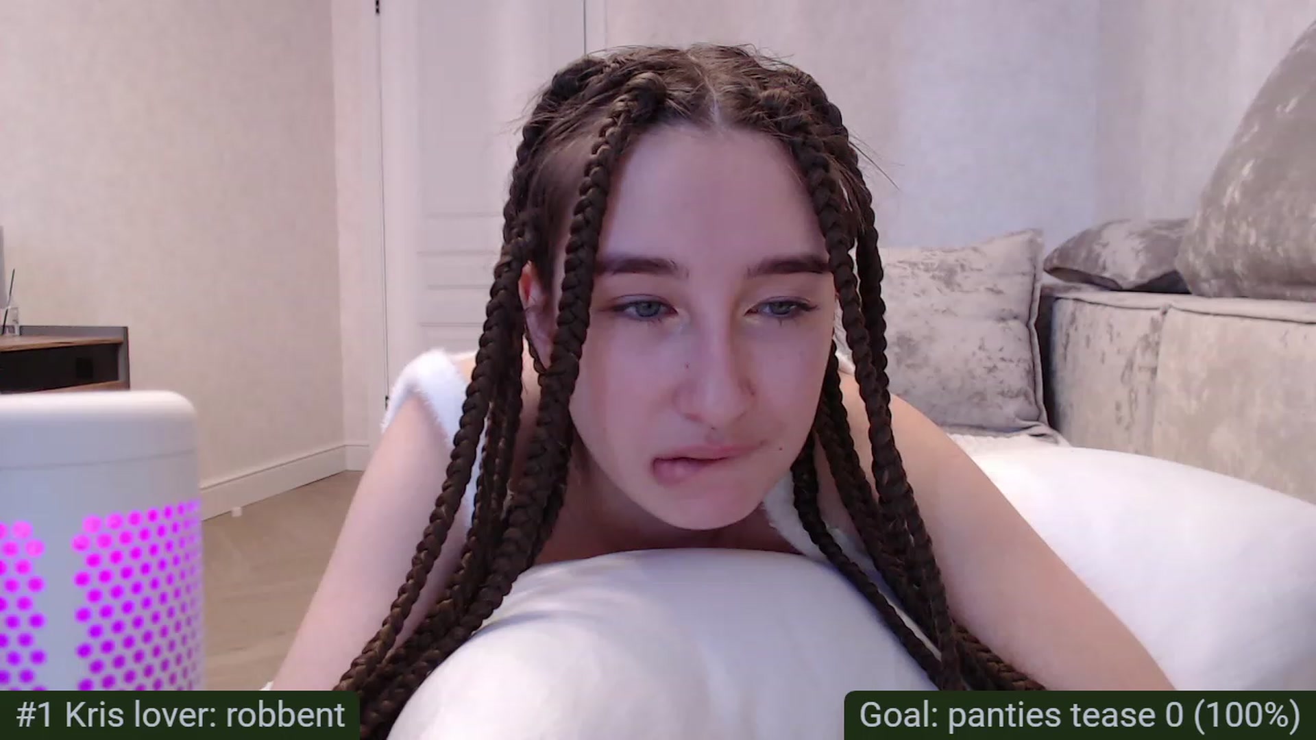 Gallery image thumbnail from Tama_gotchi's myfreecams stream on, 03/14/2023, 07:19 image 15 of 20
