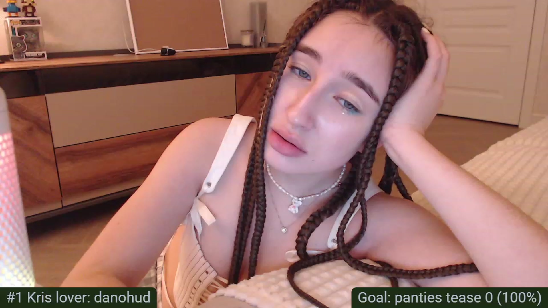 Gallery image thumbnail from Tama_gotchi's myfreecams stream on, 03/14/2023, 17:31 image 18 of 20