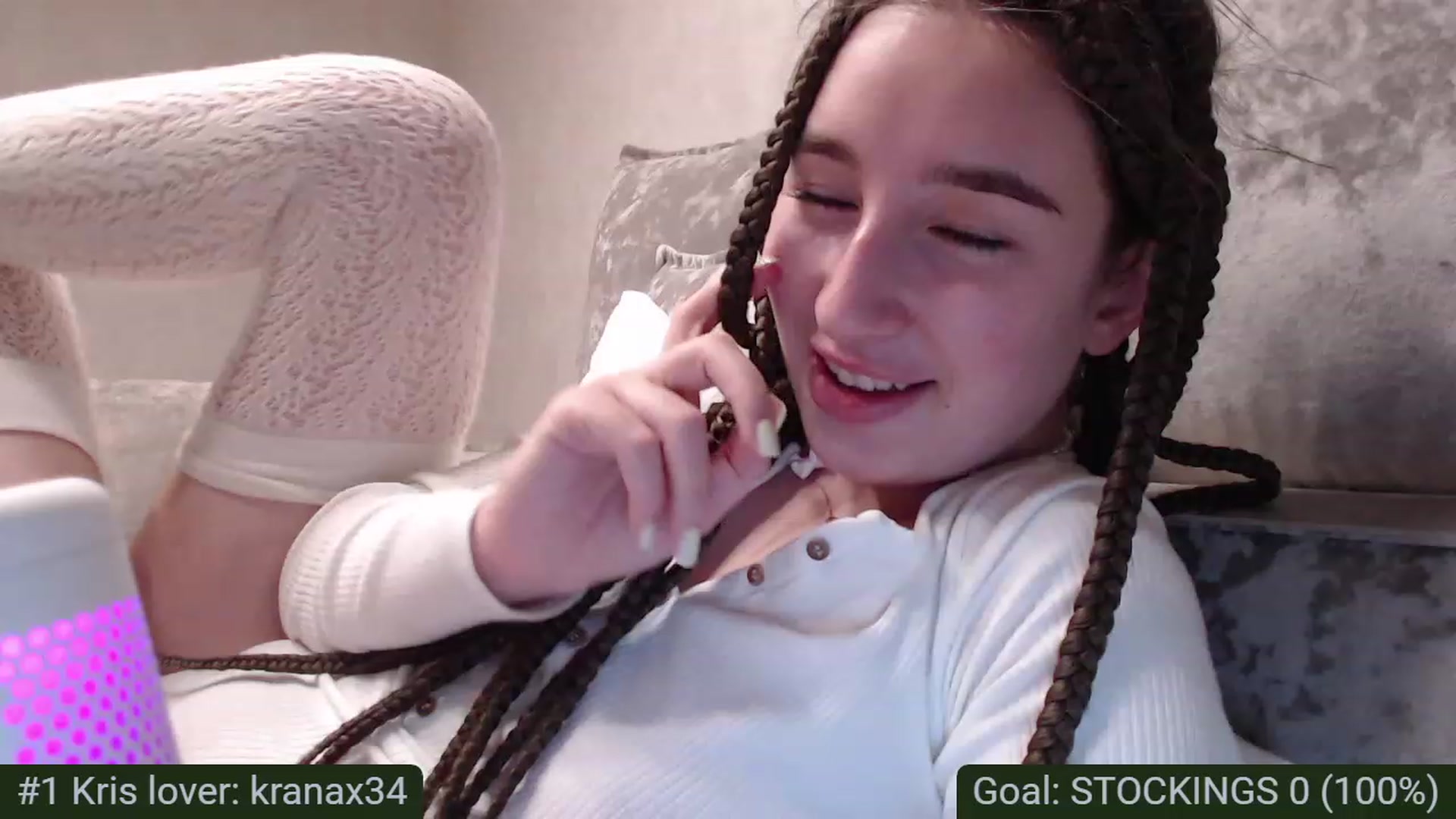 Gallery image thumbnail from Tama_gotchi's myfreecams stream on, 03/15/2023, 19:18 image 17 of 20