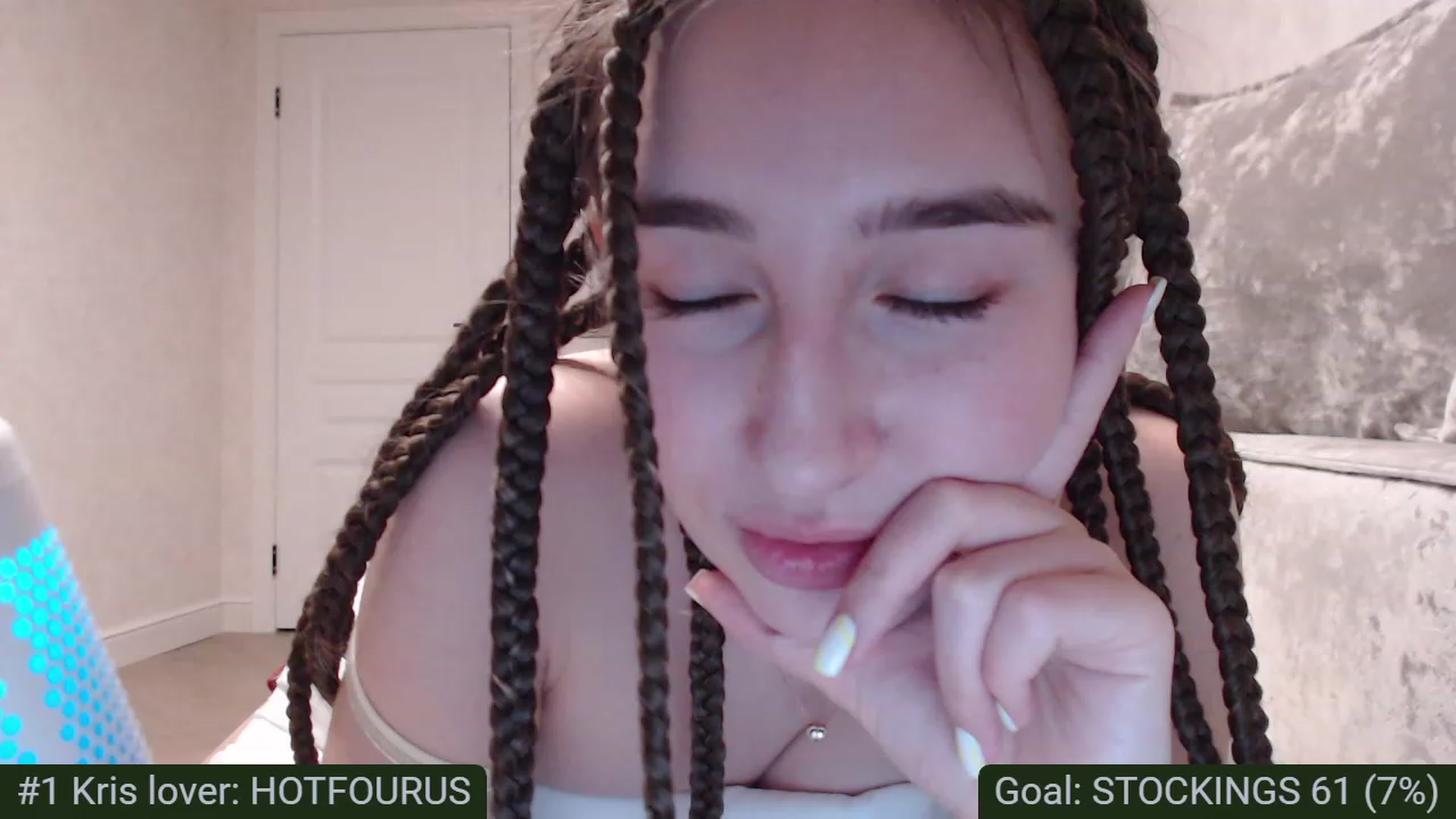 Gallery image thumbnail from Tama_gotchi's myfreecams stream on, 03/16/2023, 15:33 image 9 of 20