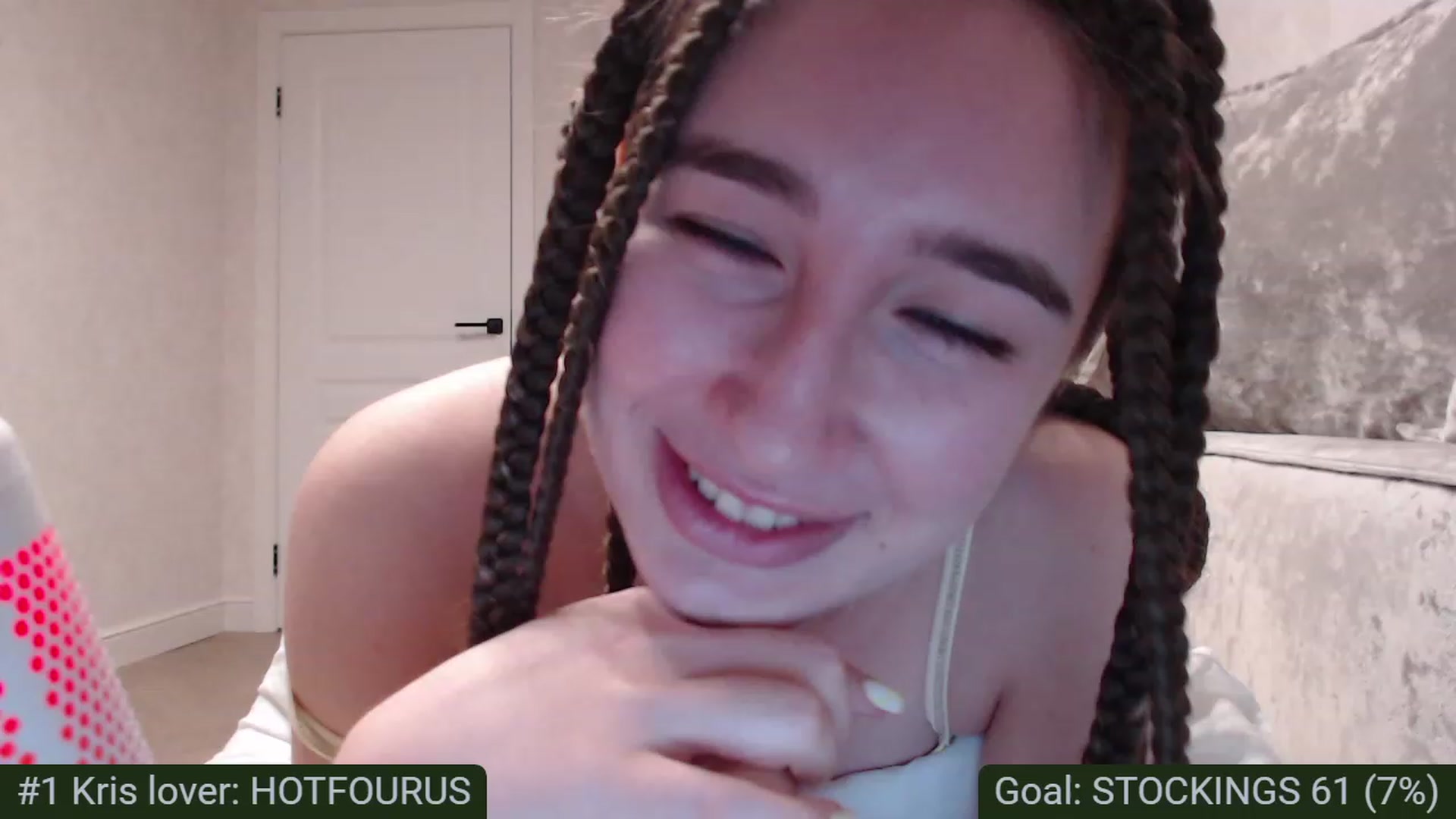 Gallery image thumbnail from Tama_gotchi's myfreecams stream on, 03/16/2023, 15:33 image 10 of 20