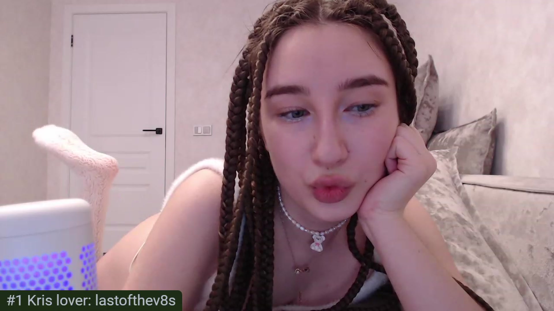 Gallery image thumbnail from Tama_gotchi's myfreecams stream on, 03/17/2023, 12:07 image 3 of 20