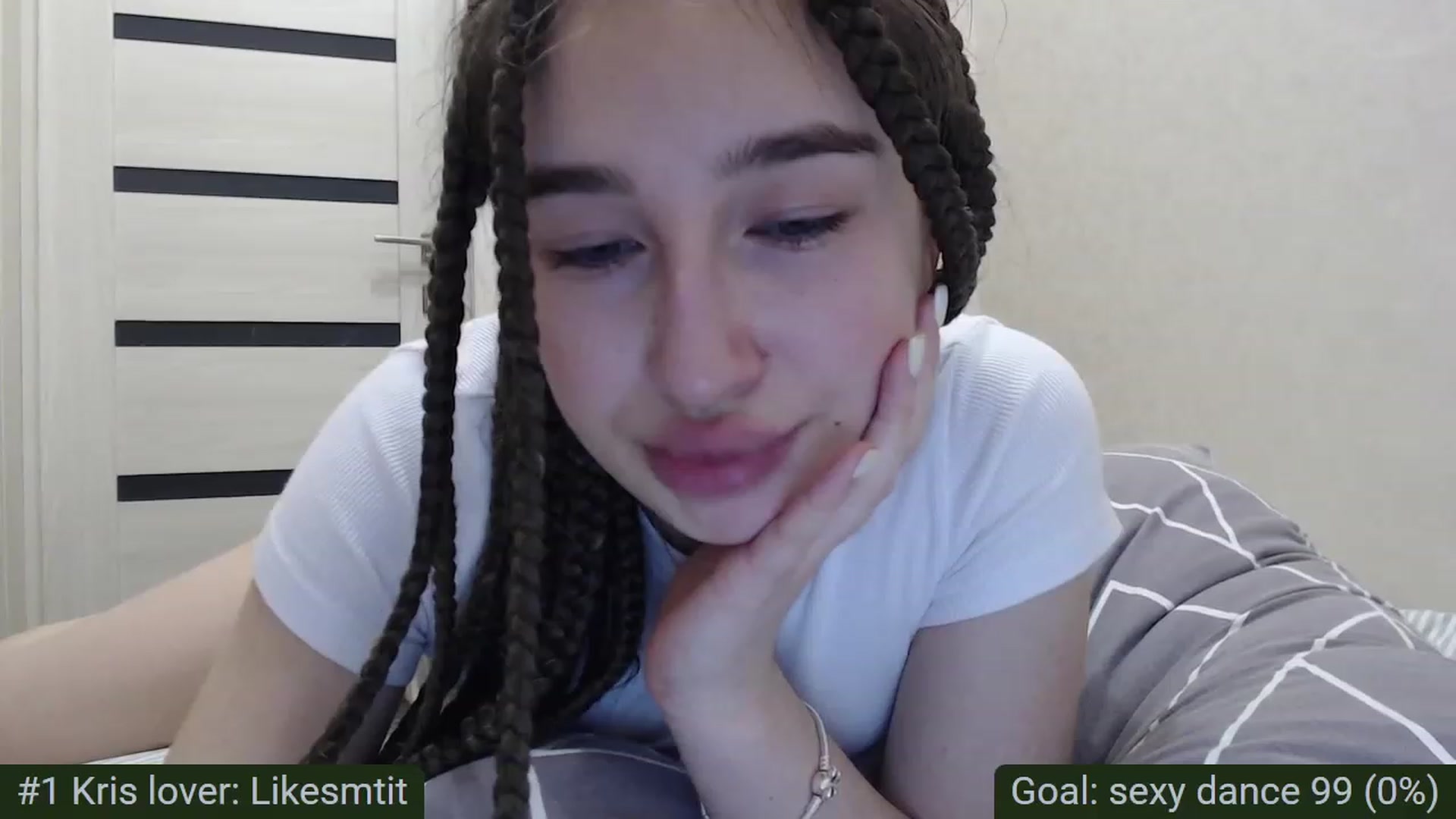 Gallery image thumbnail from Tama_gotchi's myfreecams stream on, 03/31/2023, 14:18 image 10 of 20